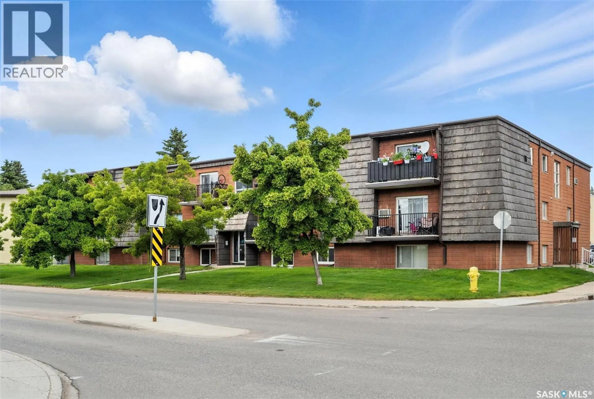 Property at #15 20 ASSINIBOINE DRIVE, Saskatoon, SK