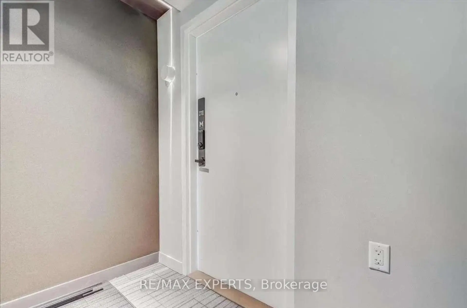 #2710 3900 CONFEDERATION PARKWAY - Image 3