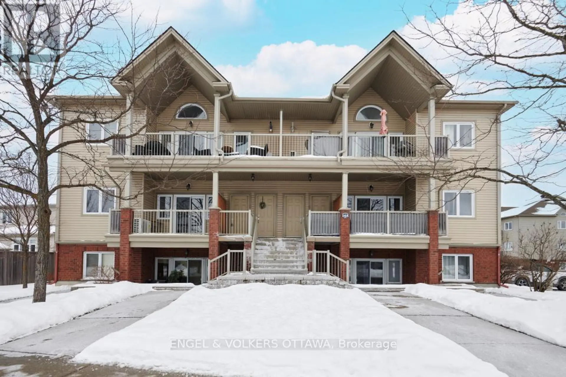 #5 165 WATERBRIDGE DRIVE - Image 1