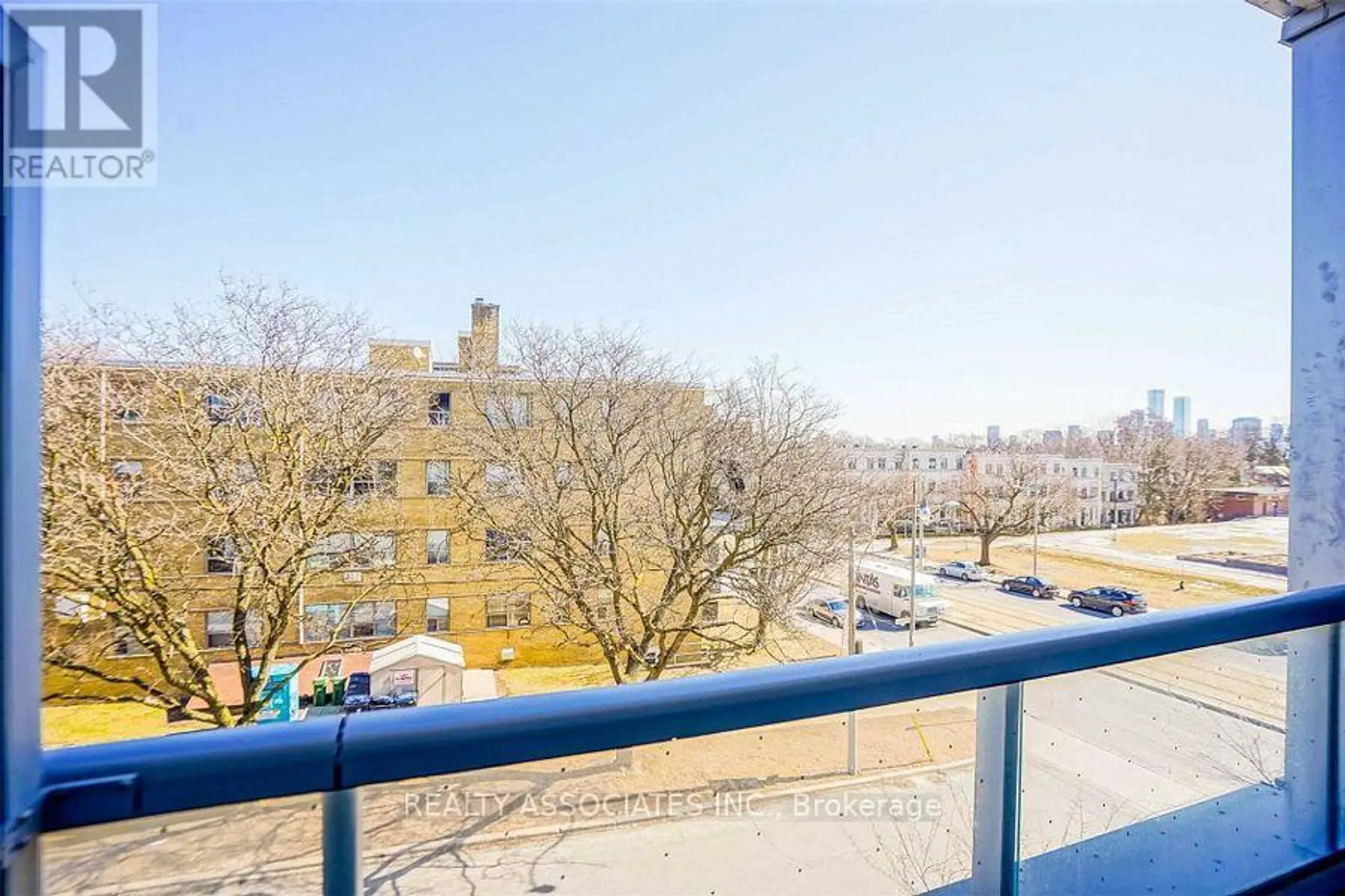 #307 6 PARKWOOD AVENUE - Image 12