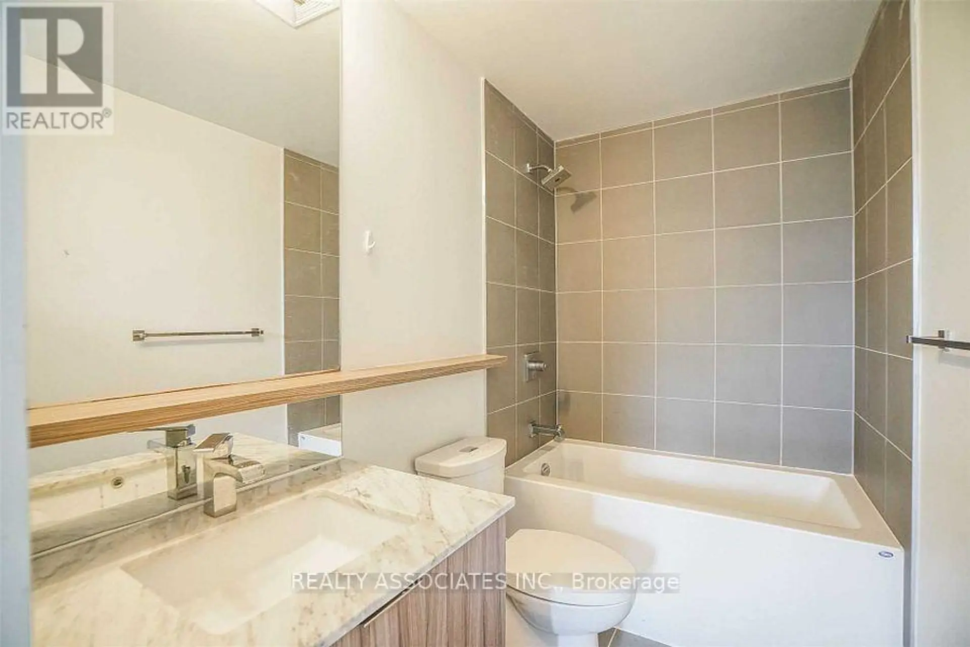 #307 6 PARKWOOD AVENUE - Image 15