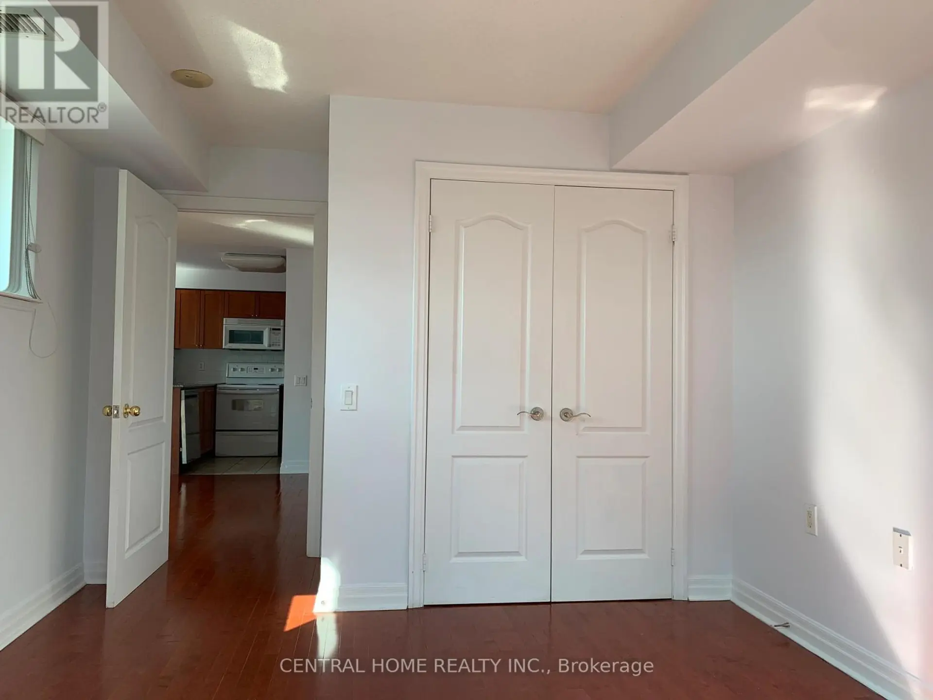 #2203 21 HILLCREST AVENUE - Image 7