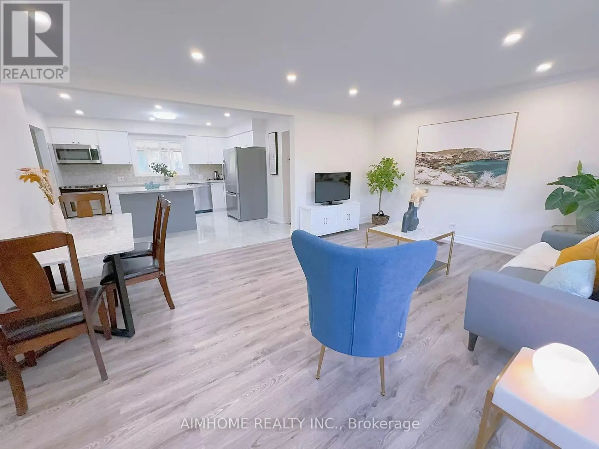 151 RIVEREDGE DRIVE - Image 2