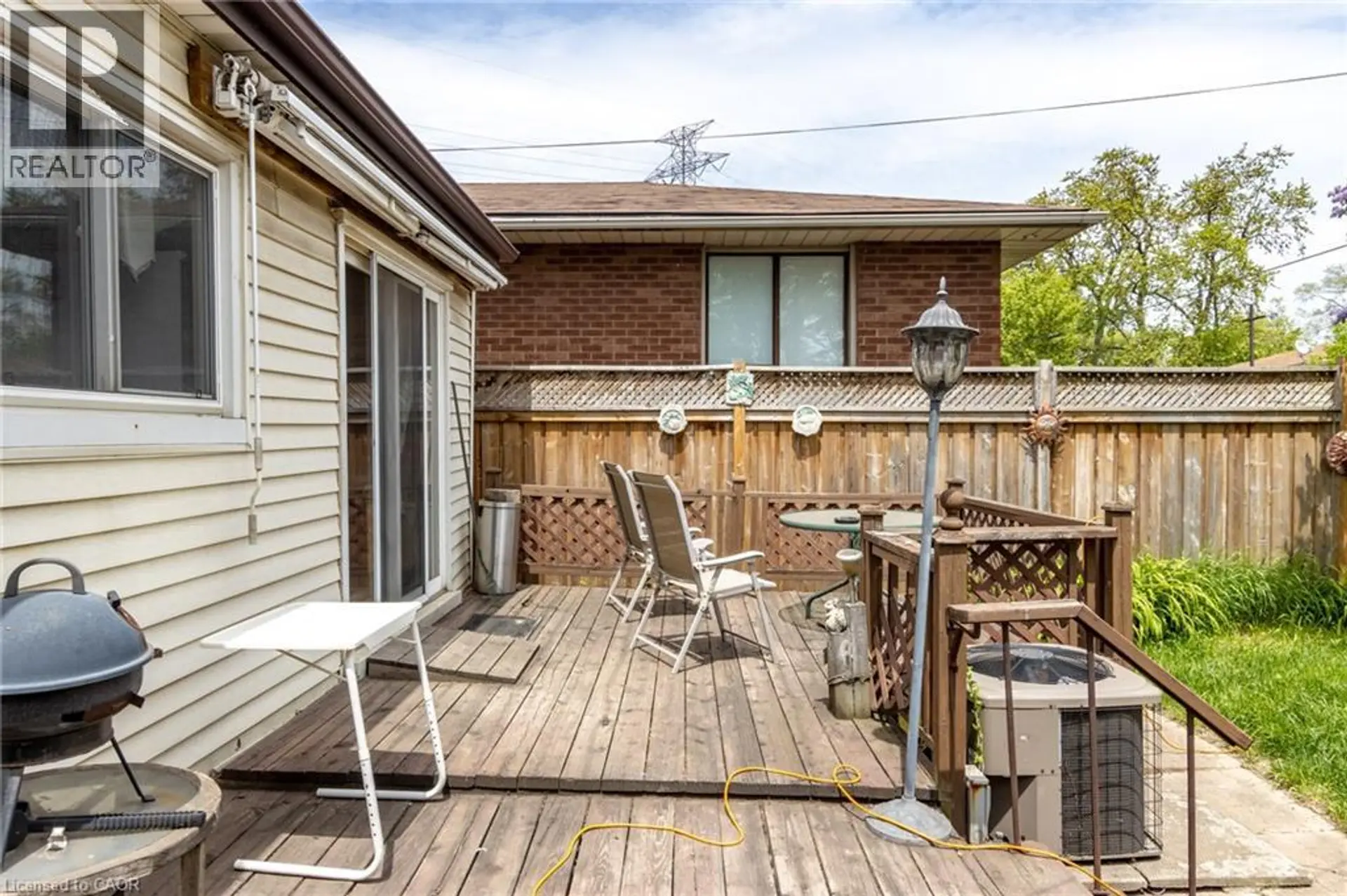 810 TATE AVENUE - Image 16
