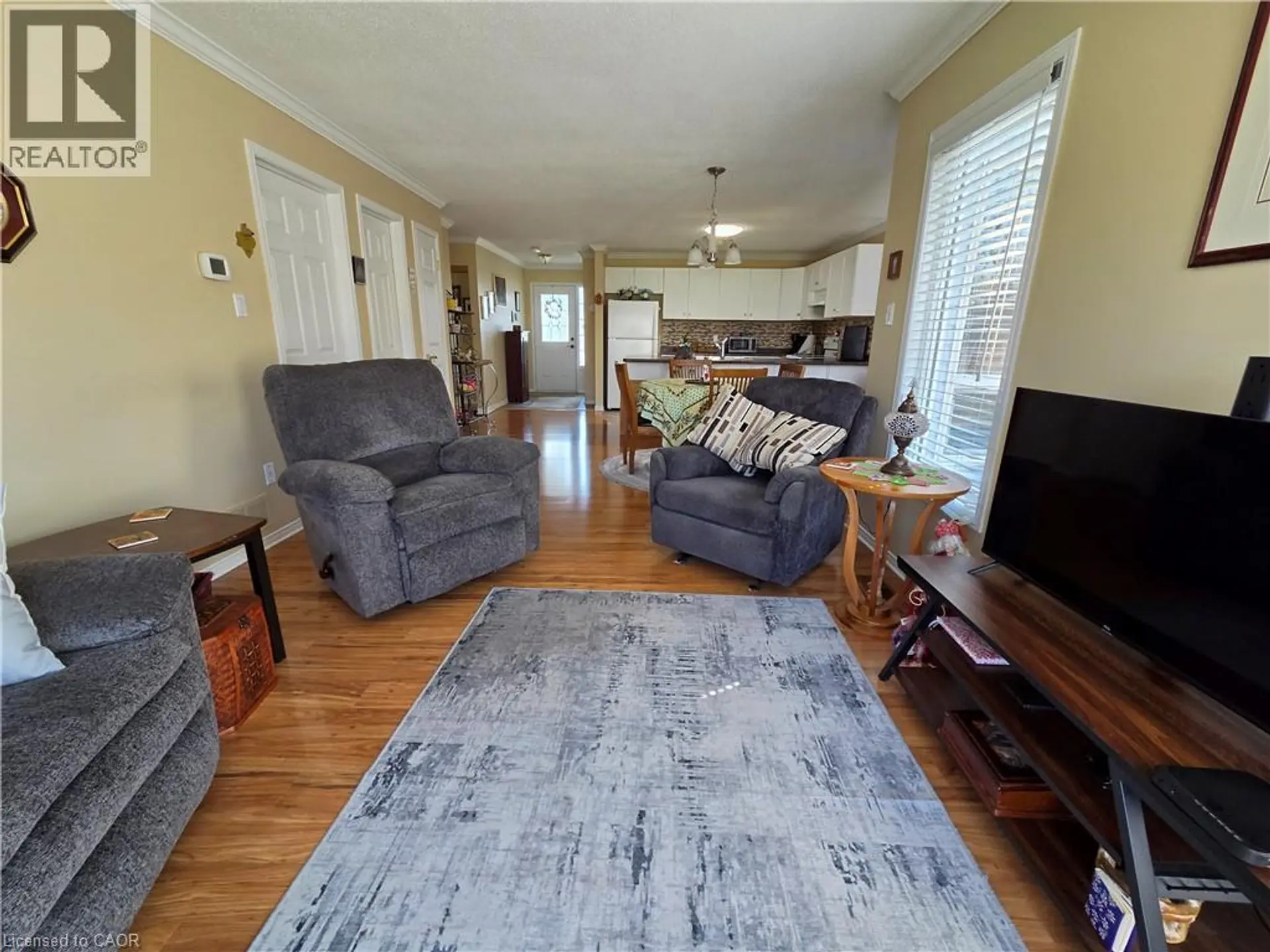 14 MALLARD Walk - Image 9