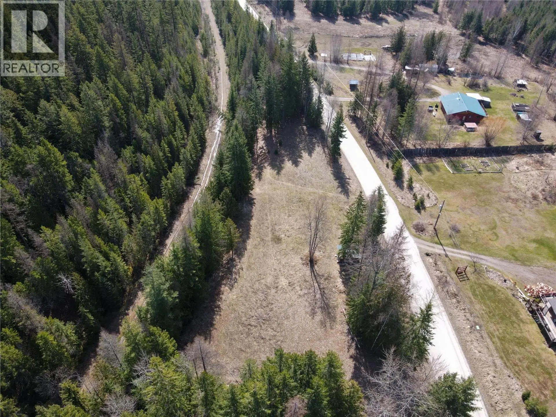 Property at 362 MEADOW CREEK ROAD, Meadow Creek, BC