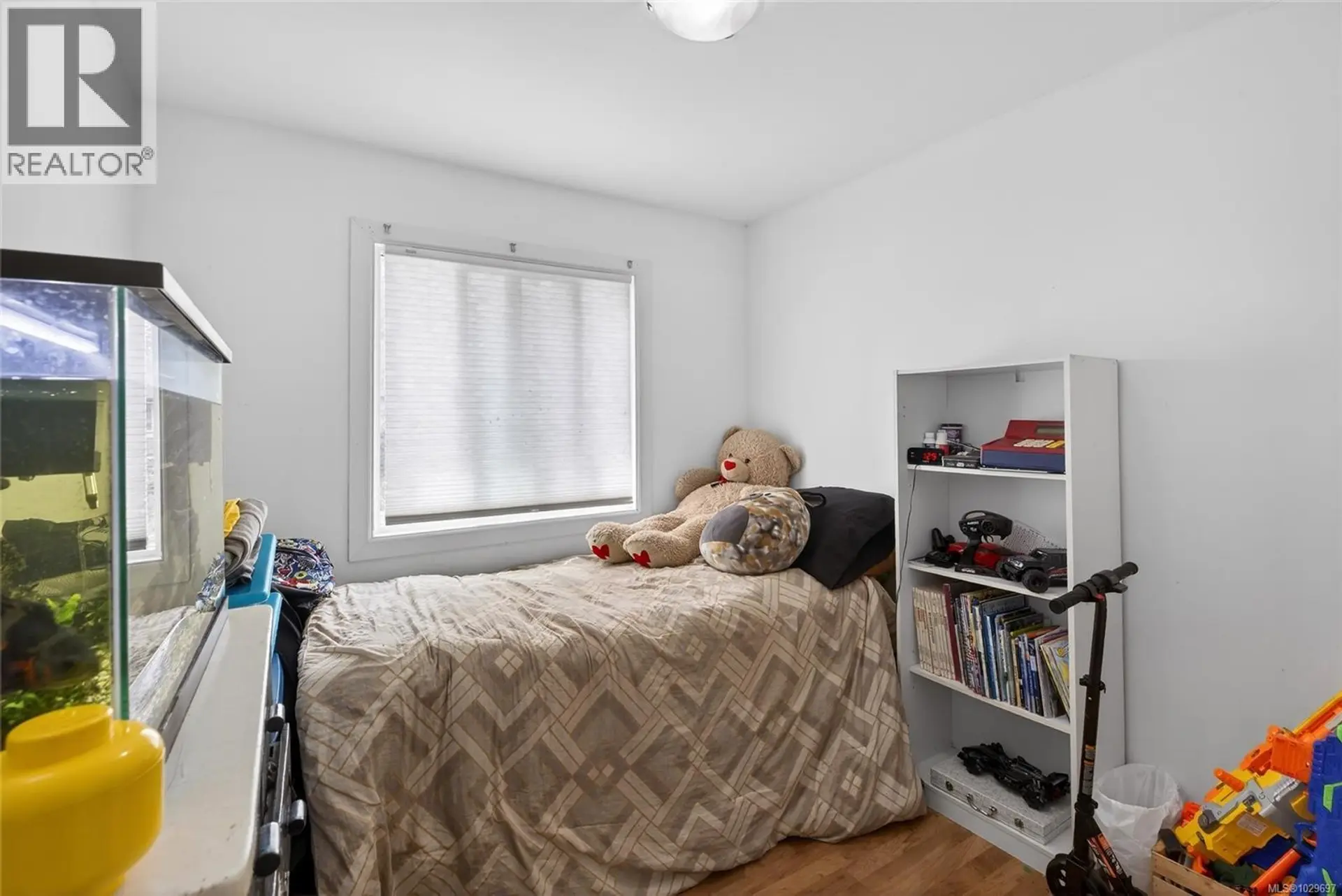 Property at 30 ROD & GUN RD, Courtenay, BC