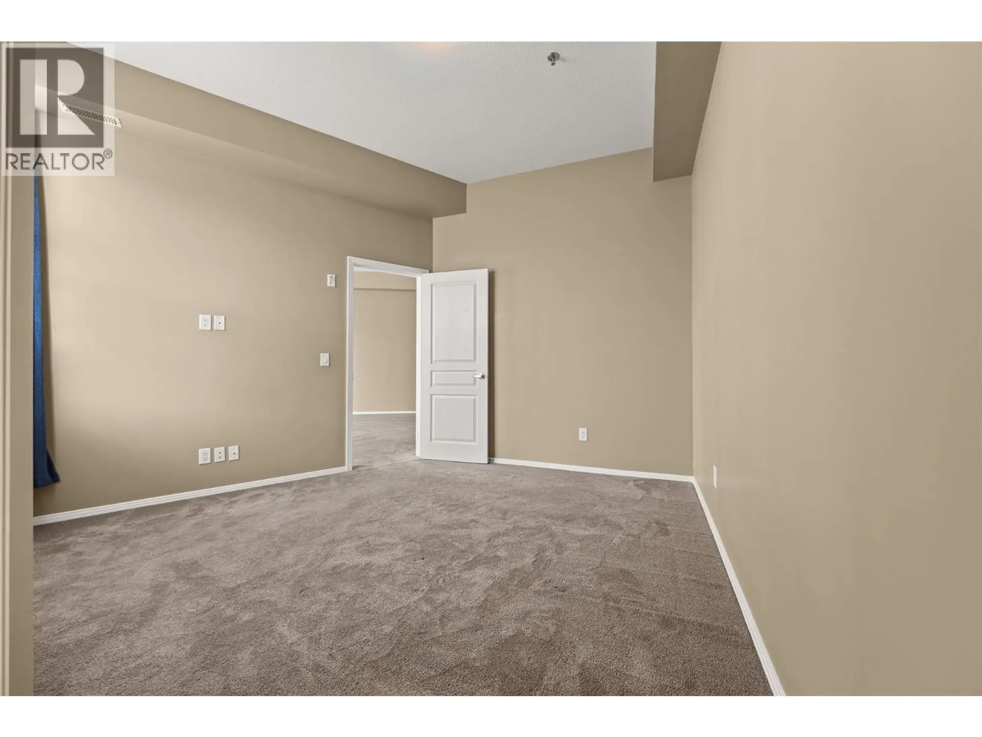 Property at #111 1327 ST.PAUL STREET, Kelowna, BC