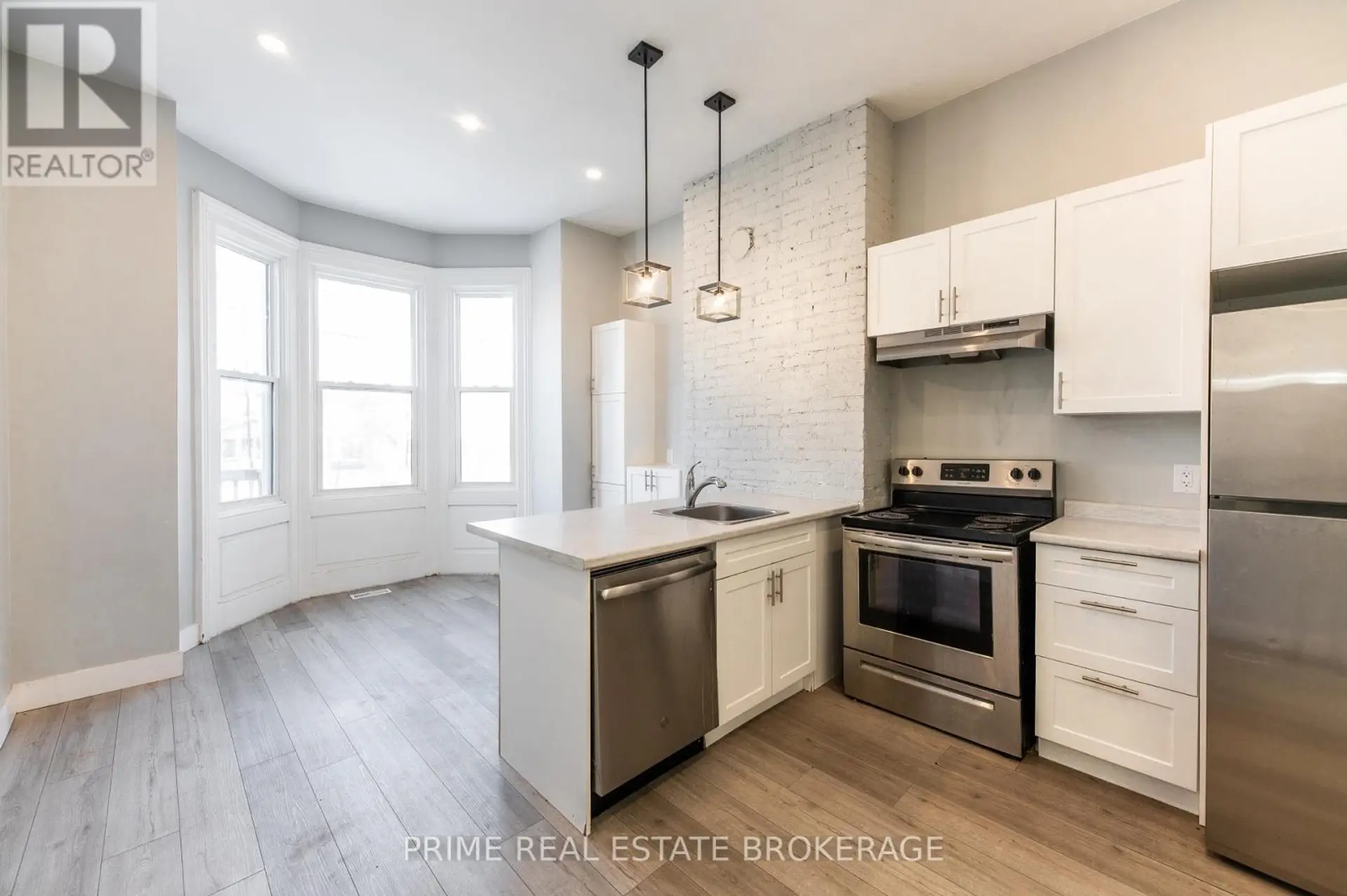 46 STANLEY STREET - Image 8