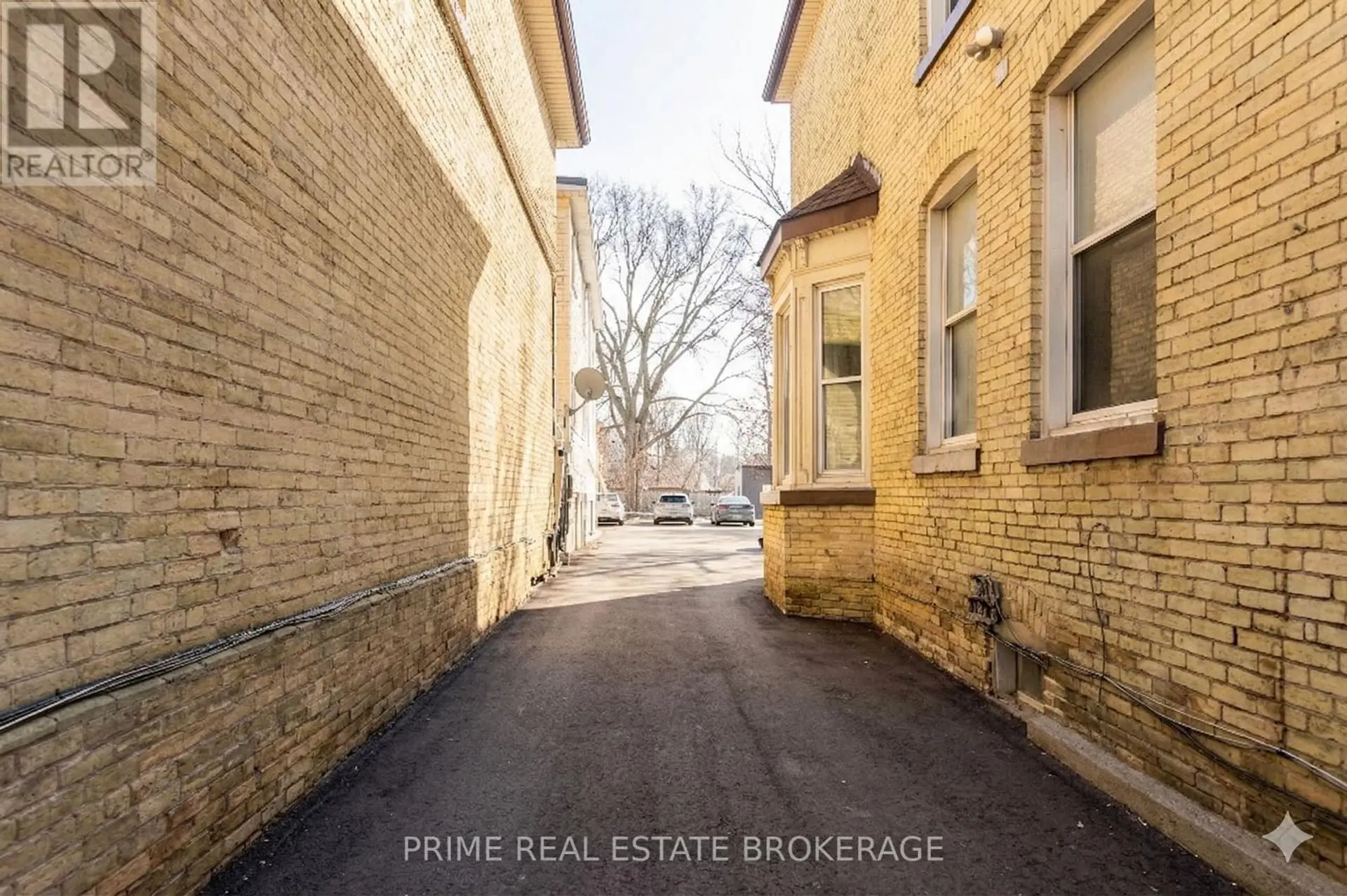 46 STANLEY STREET - Image 3