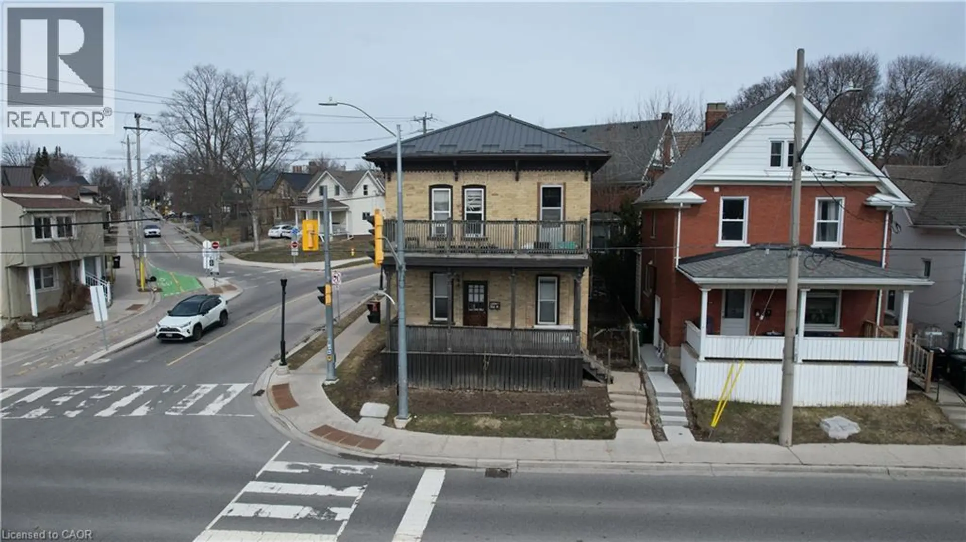 116 WEBER STREET E - Image 1