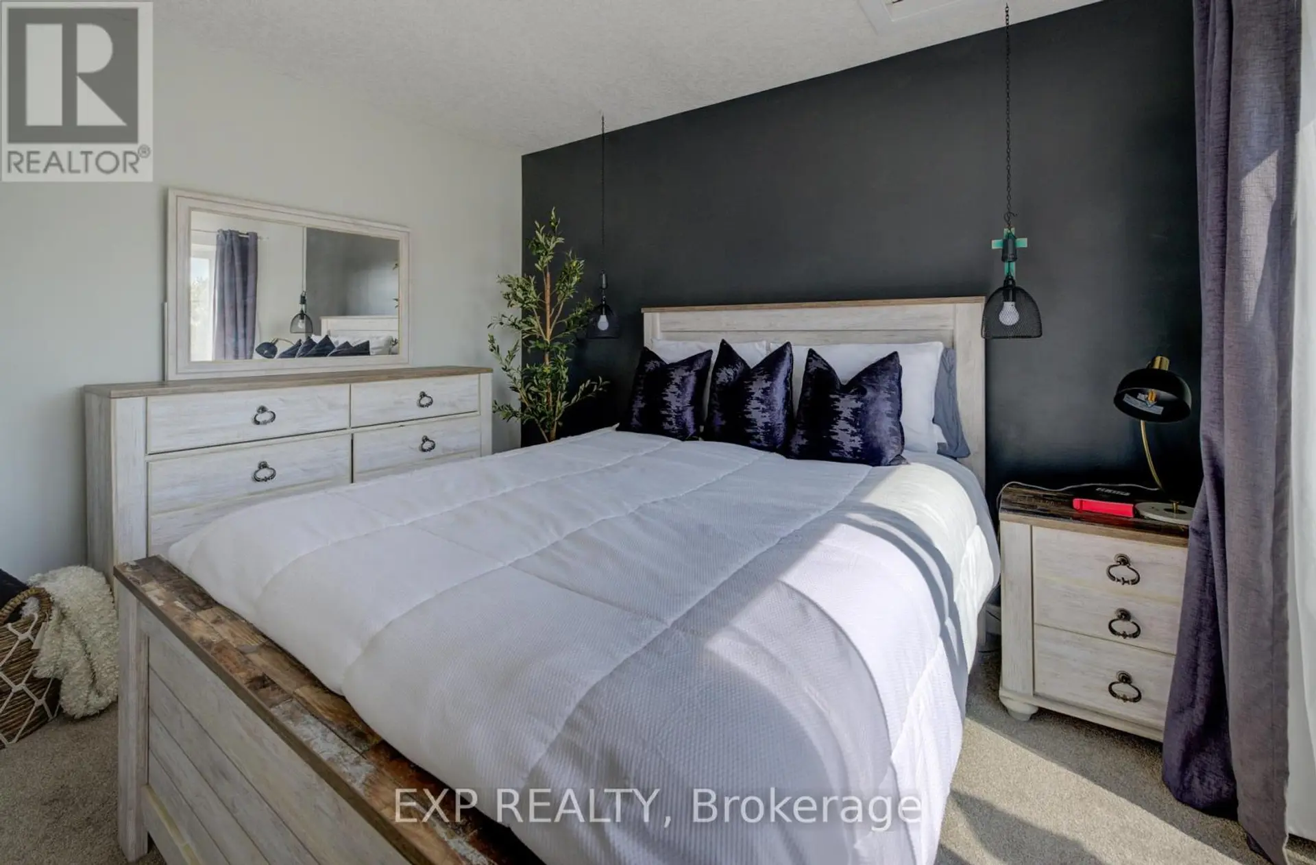 #6A 185 WINDALE CRESCENT - Image 12