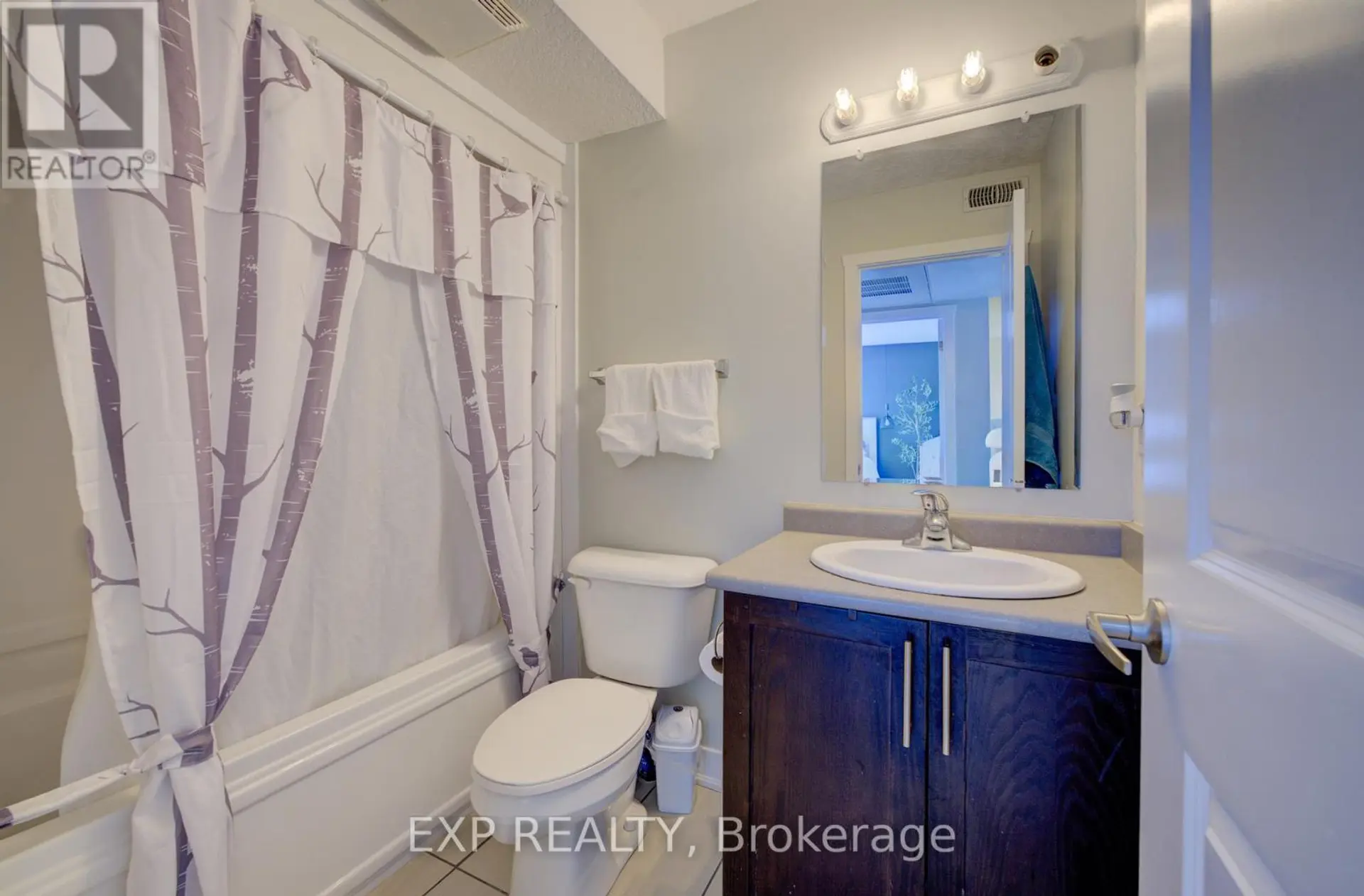 #6A 185 WINDALE CRESCENT - Image 13