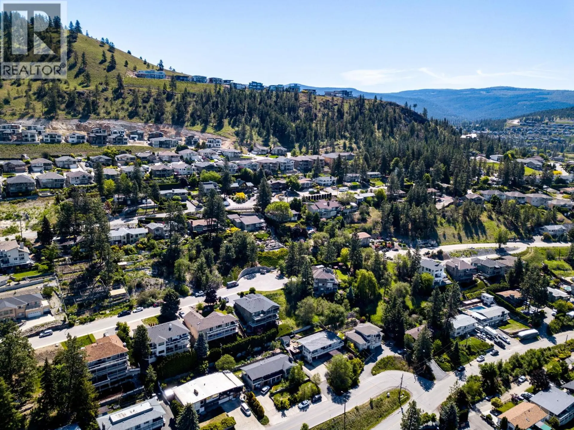 Property at 952 ACKERMAN COURT, Kelowna, BC