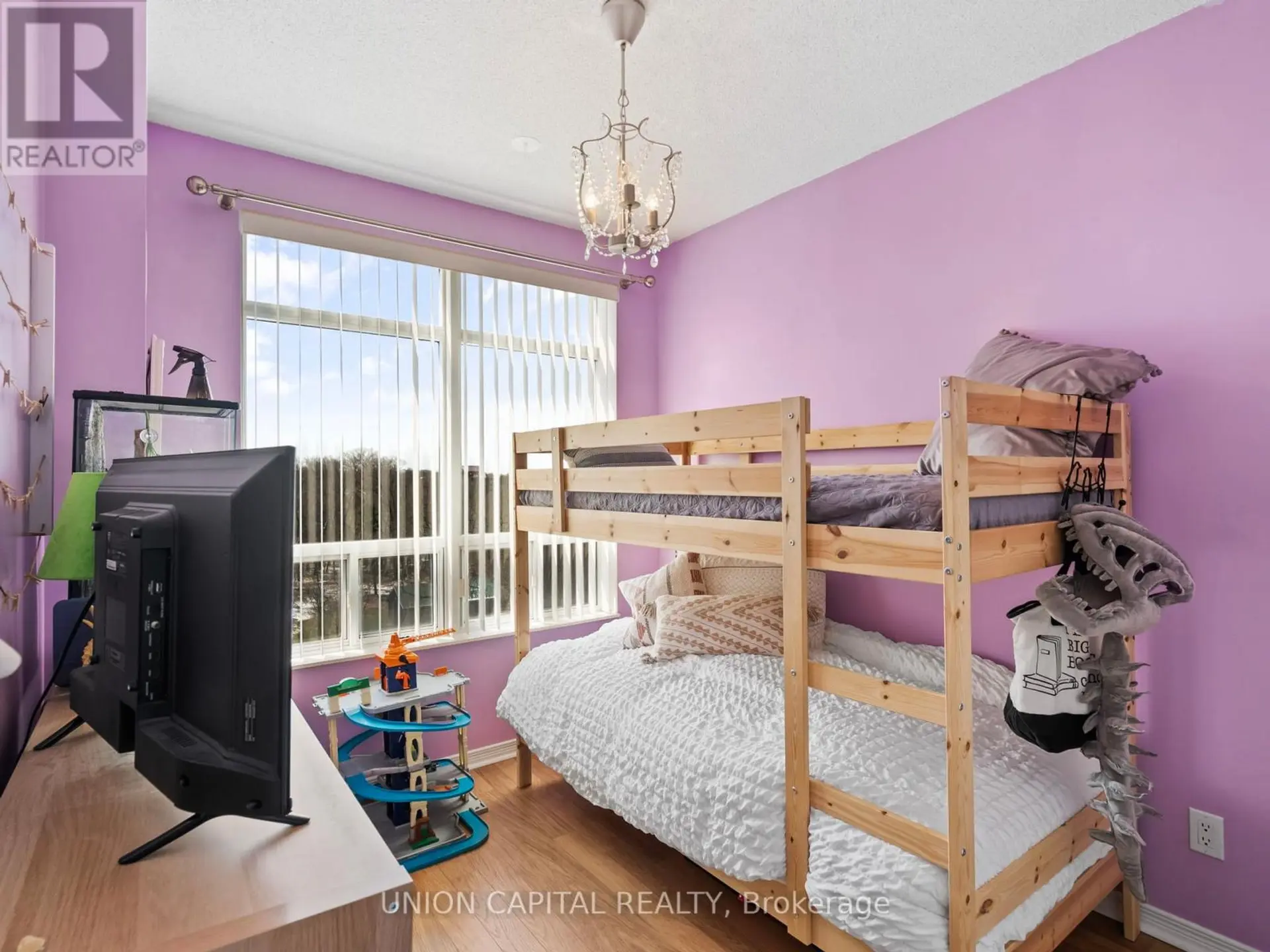 #PH918 3650 KINGSTON ROAD - Image 9
