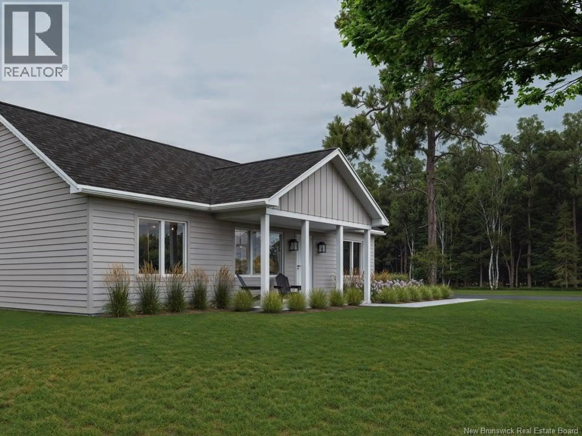 35 AVE LAUZA - Image 2