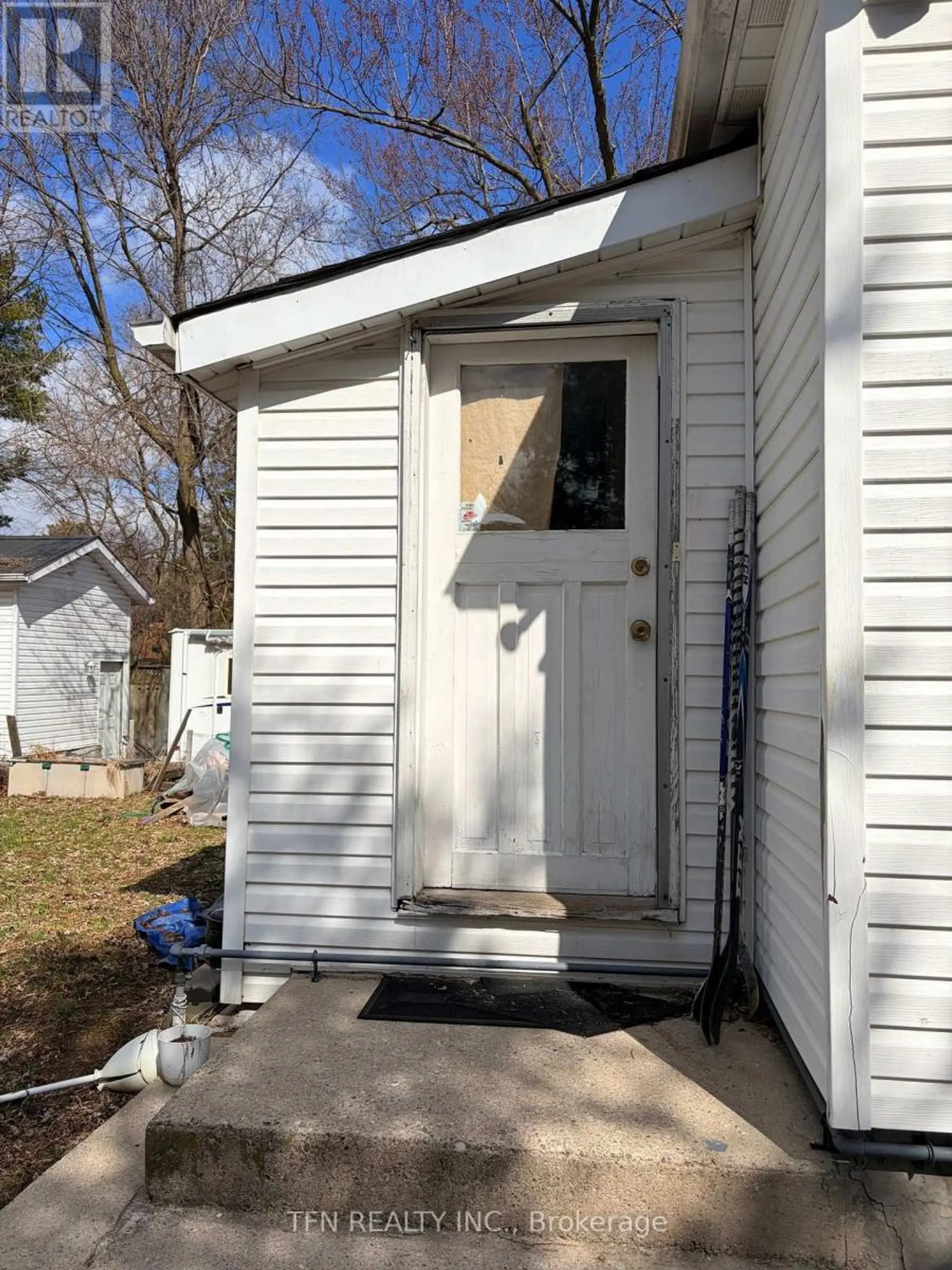 26 BUSH DRIVE - Image 2