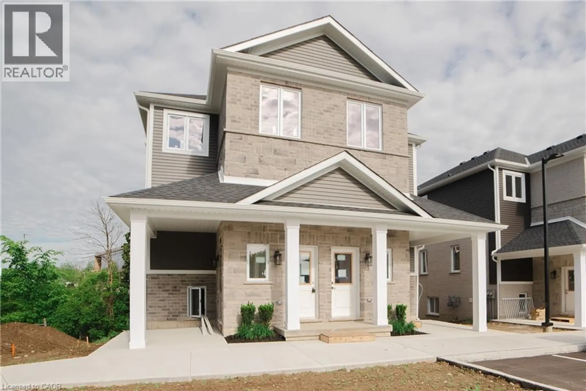 #218 800 MYERS Road - Image 2
