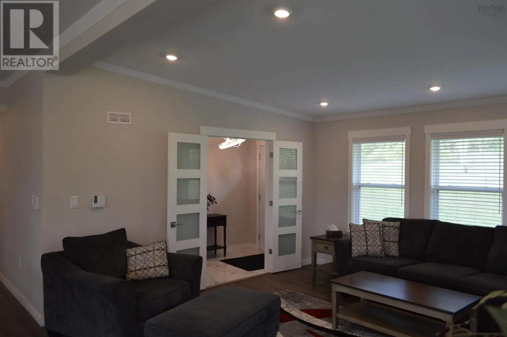 25 Lakewood Drive - Image 10