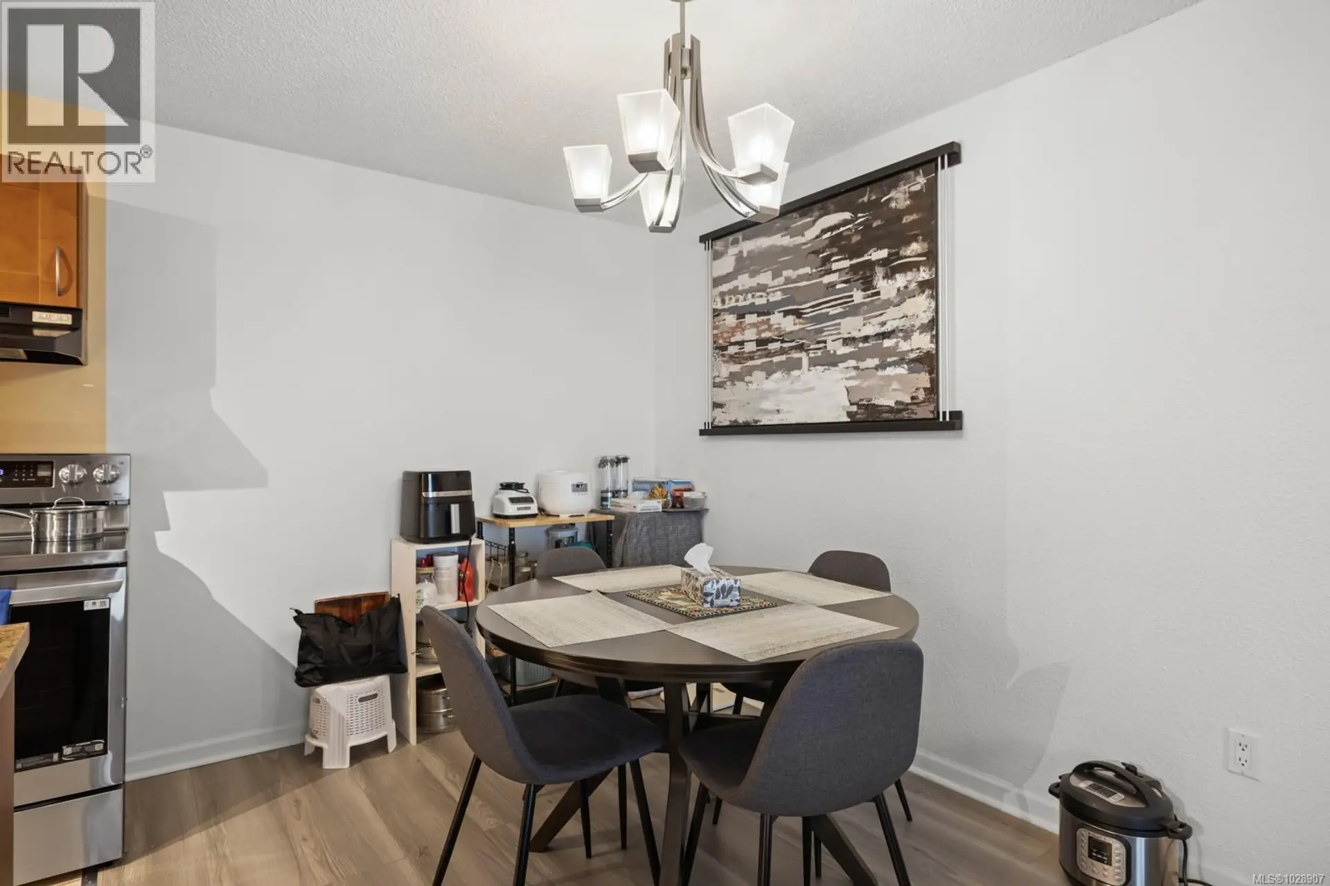 Property at #215 3255 GLASGOW AVE, Saanich, BC