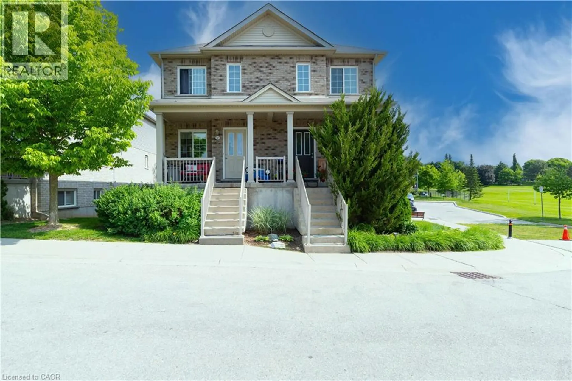 #121 35 MOUNTFORD Drive - Image 1