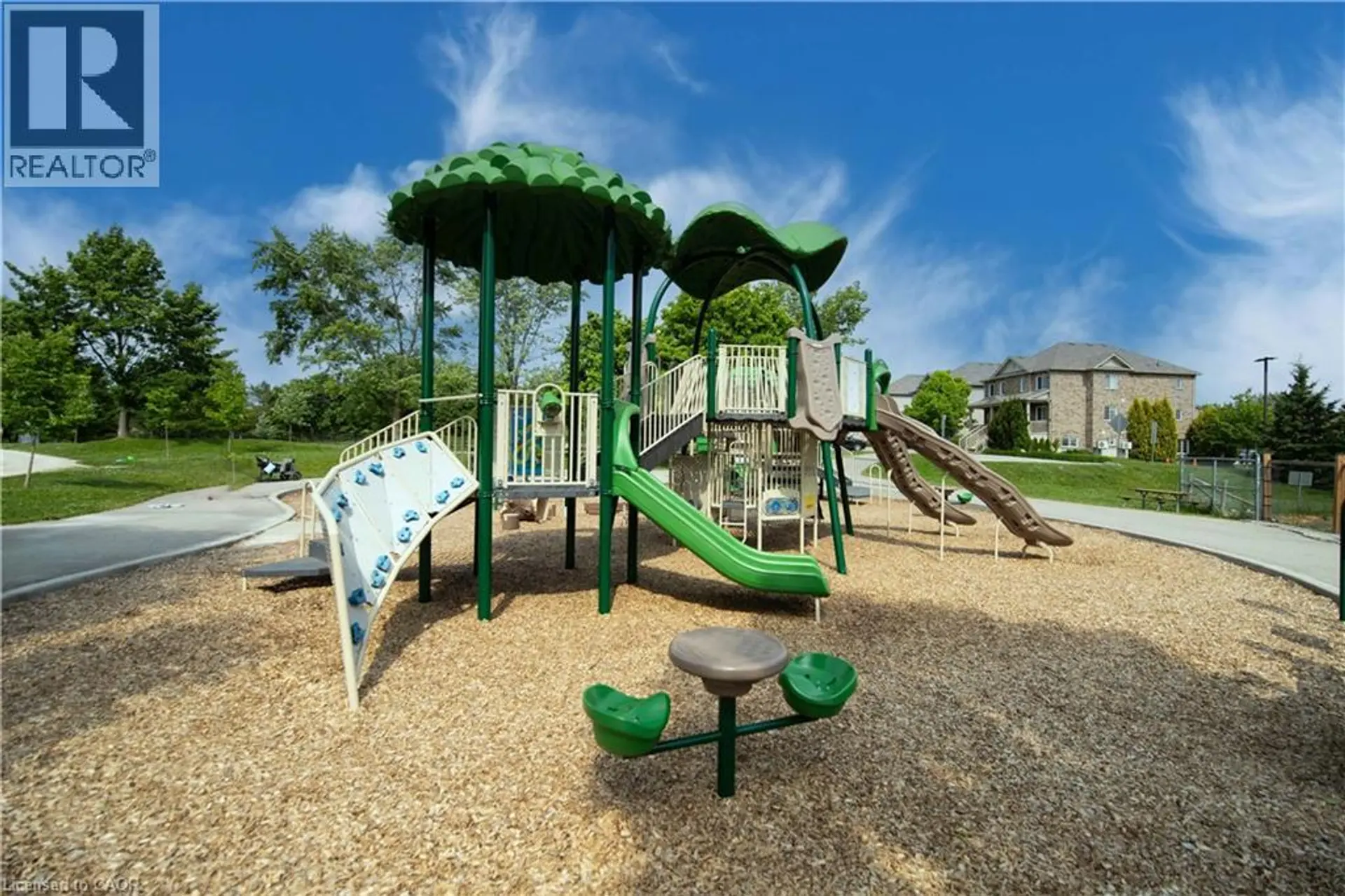 #121 35 MOUNTFORD Drive - Image 11