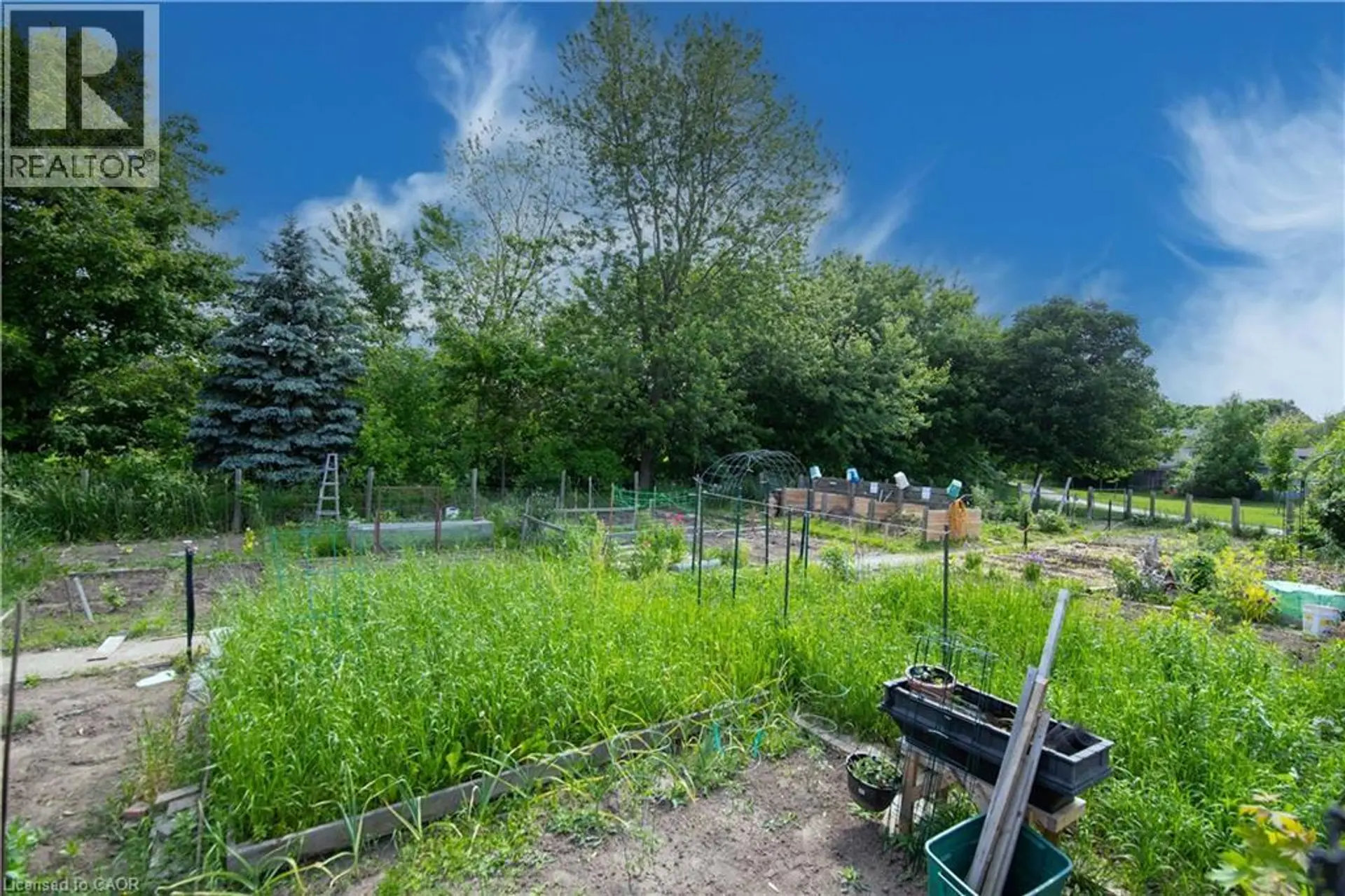 #121 35 MOUNTFORD Drive - Image 12