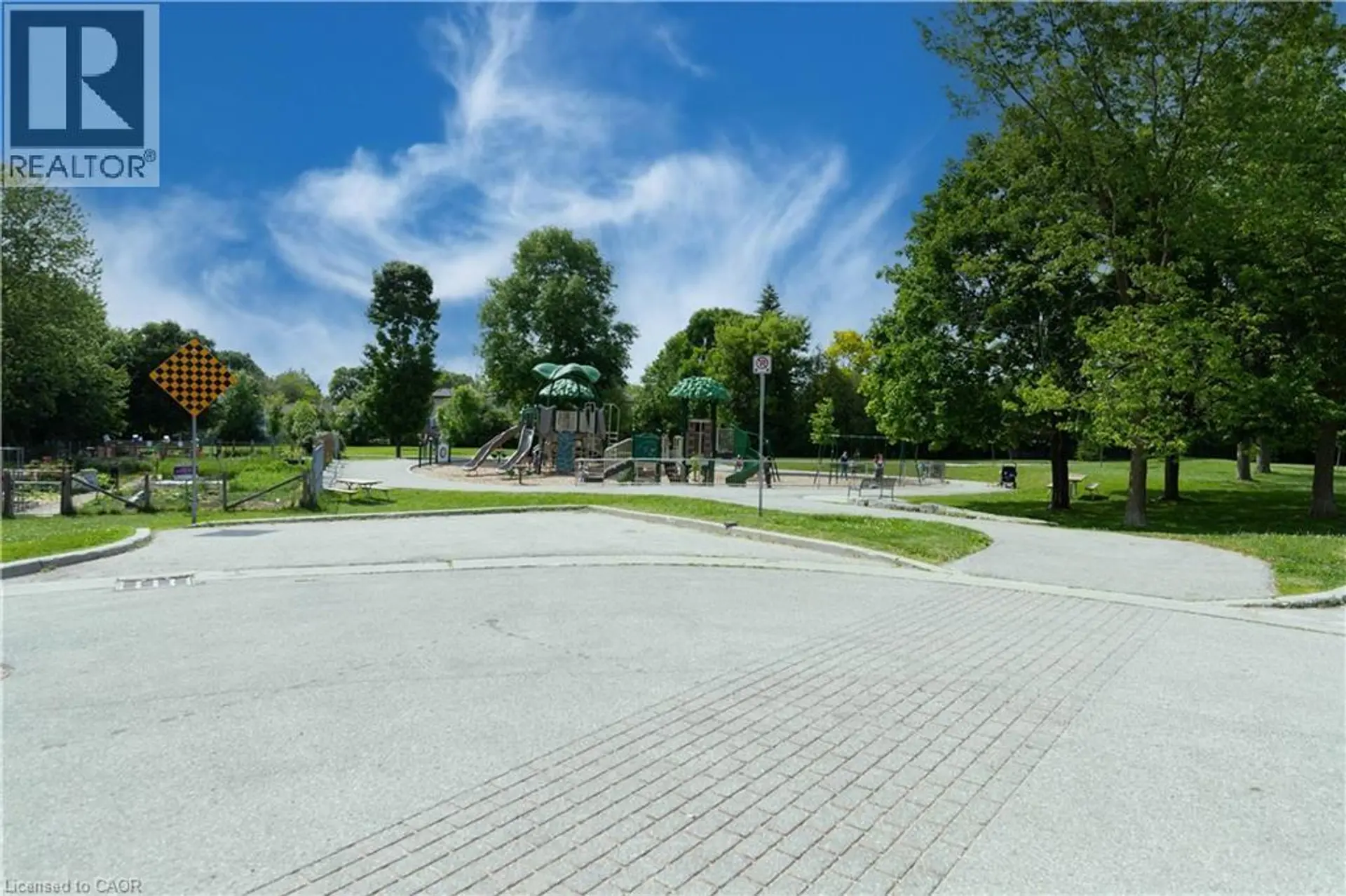 #121 35 MOUNTFORD Drive - Image 15