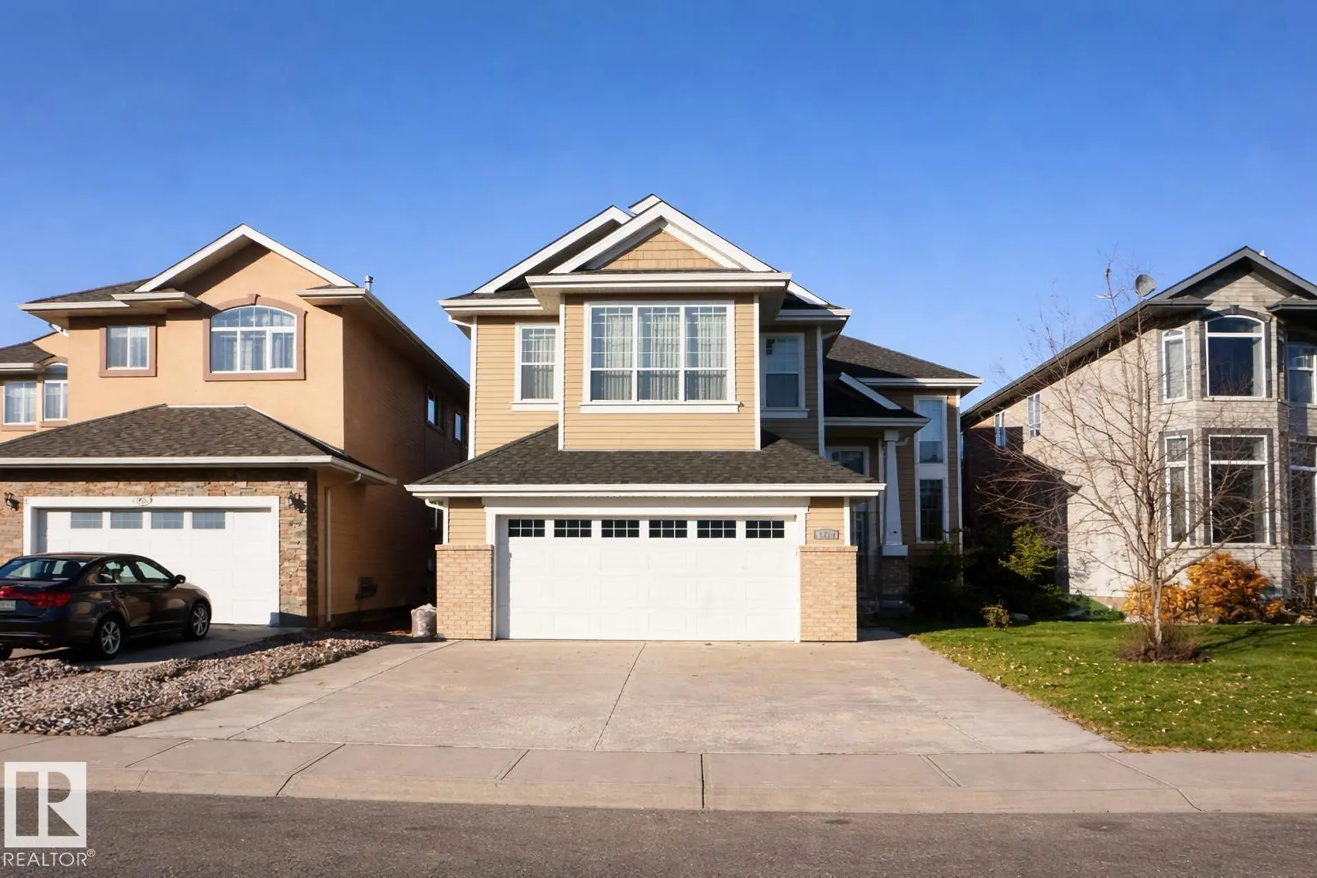 6712 18 AVE SW SW SW - Image 1