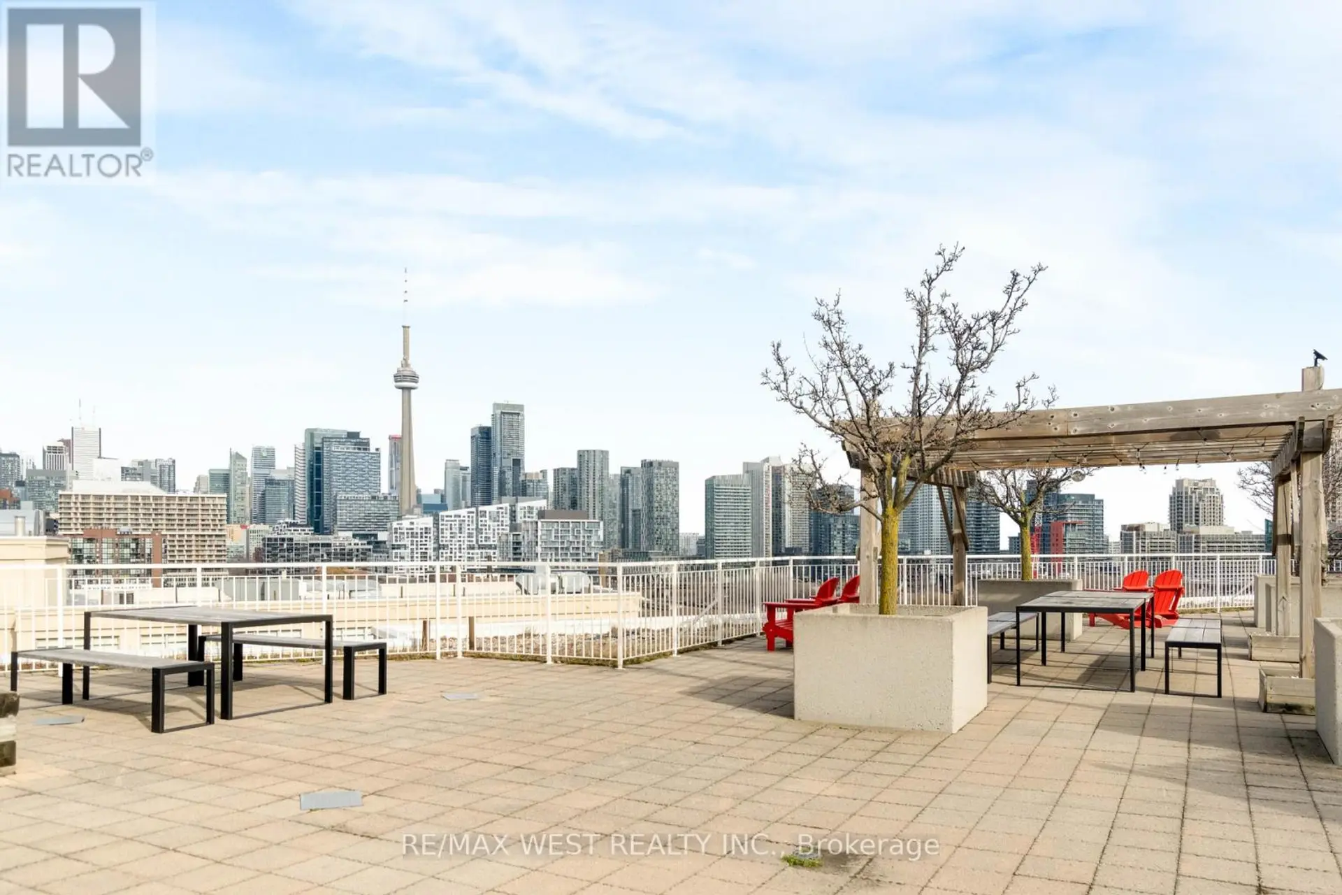 #202 18 STAFFORD STREET - Image 9