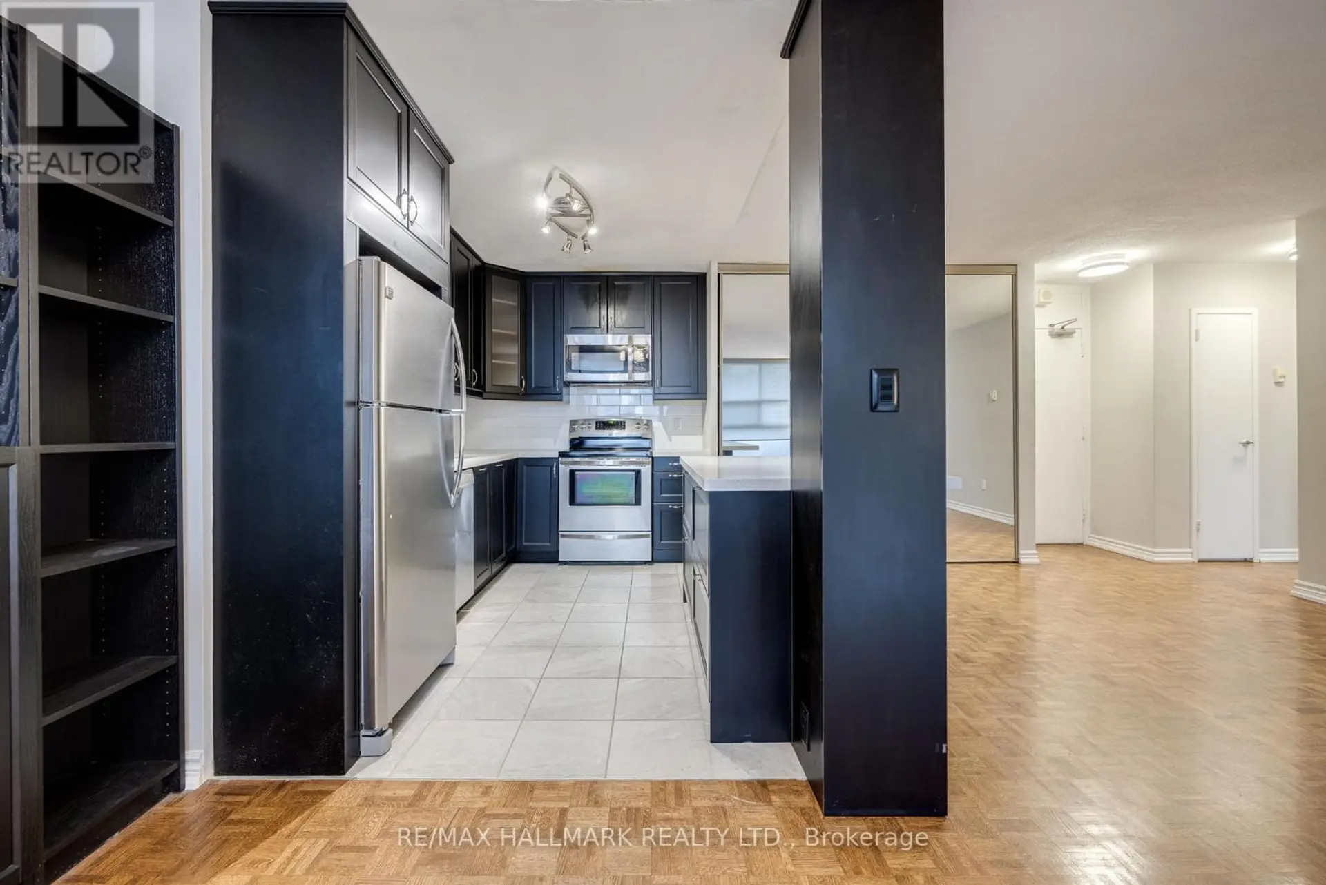 #1715 40 HOMEWOOD AVENUE - Image 7