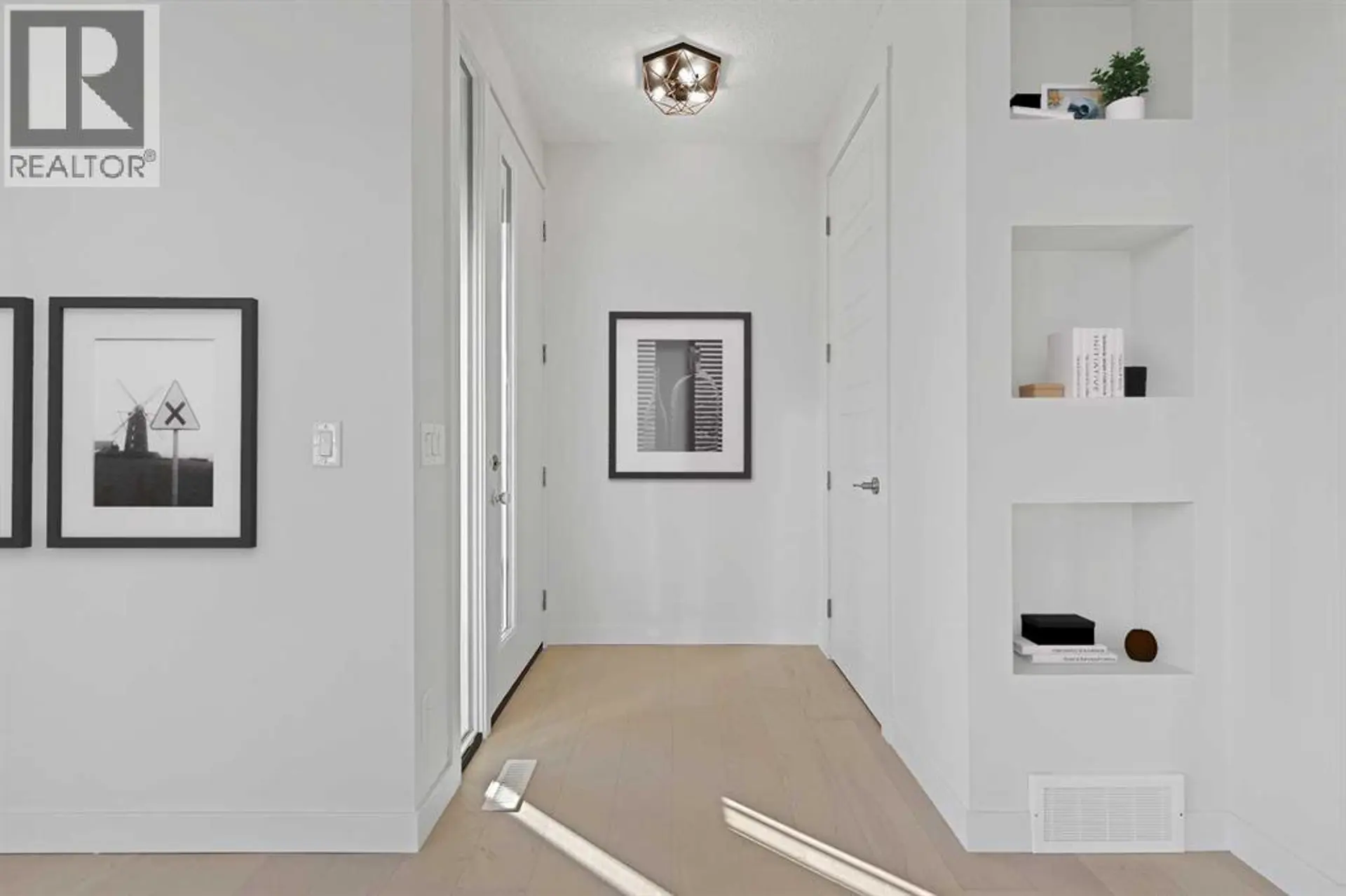 1189 WATERFORD DRIVE - Image 2