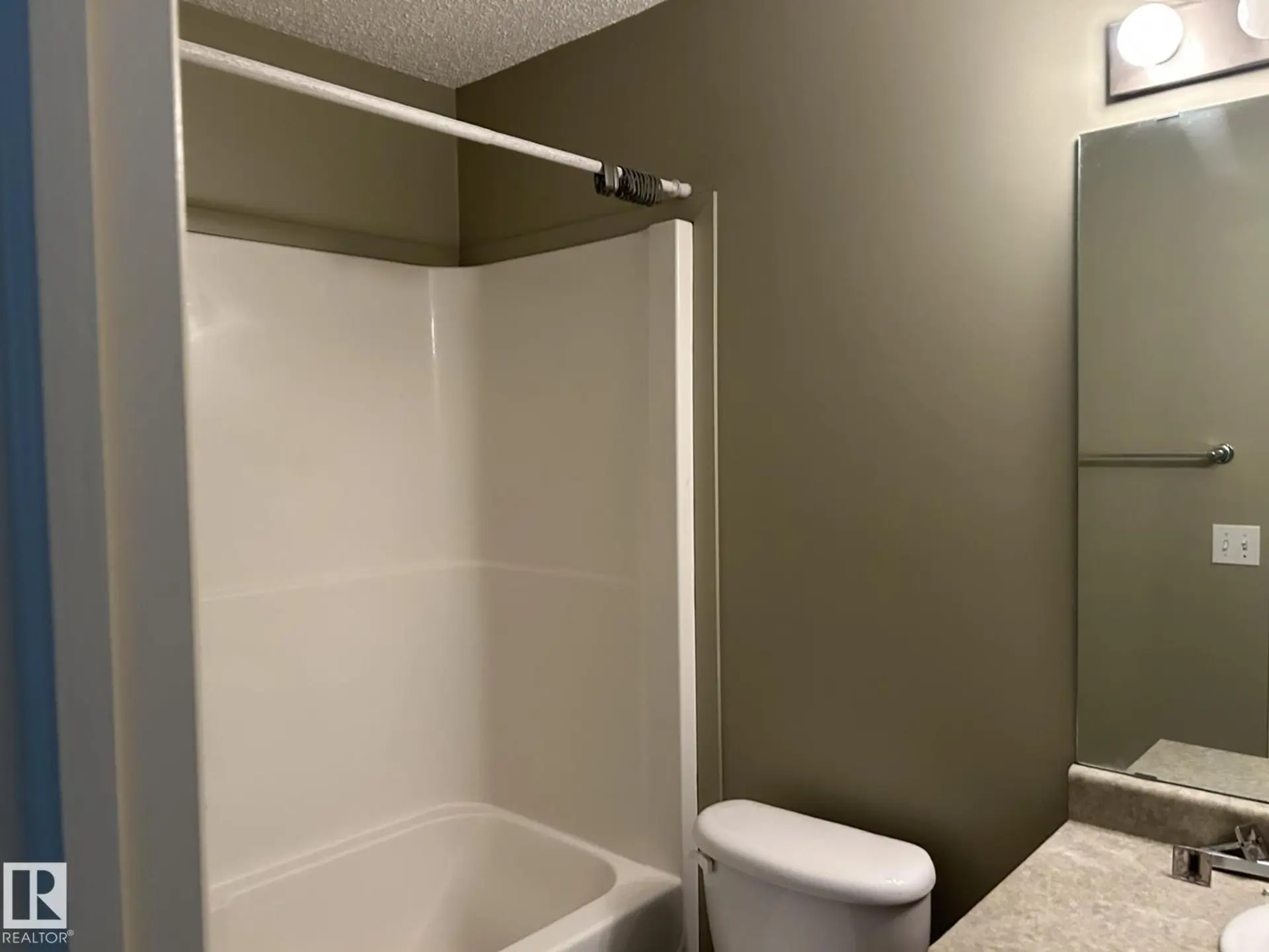 #112 4350 23 ST NW - Image 15