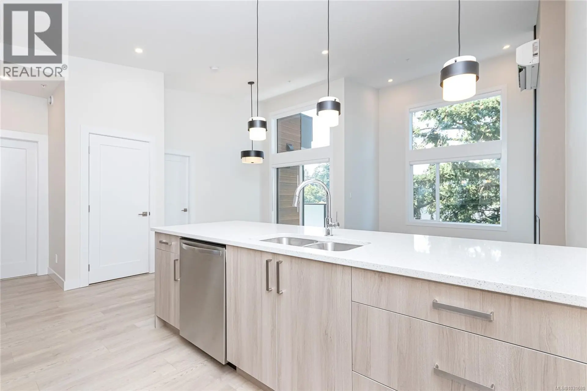 Property at #505 924 JENKINS AVE, Langford, BC