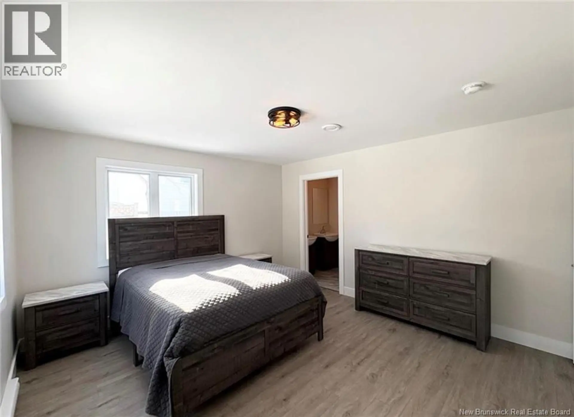 66 CHATHAM AVENUE - Image 8