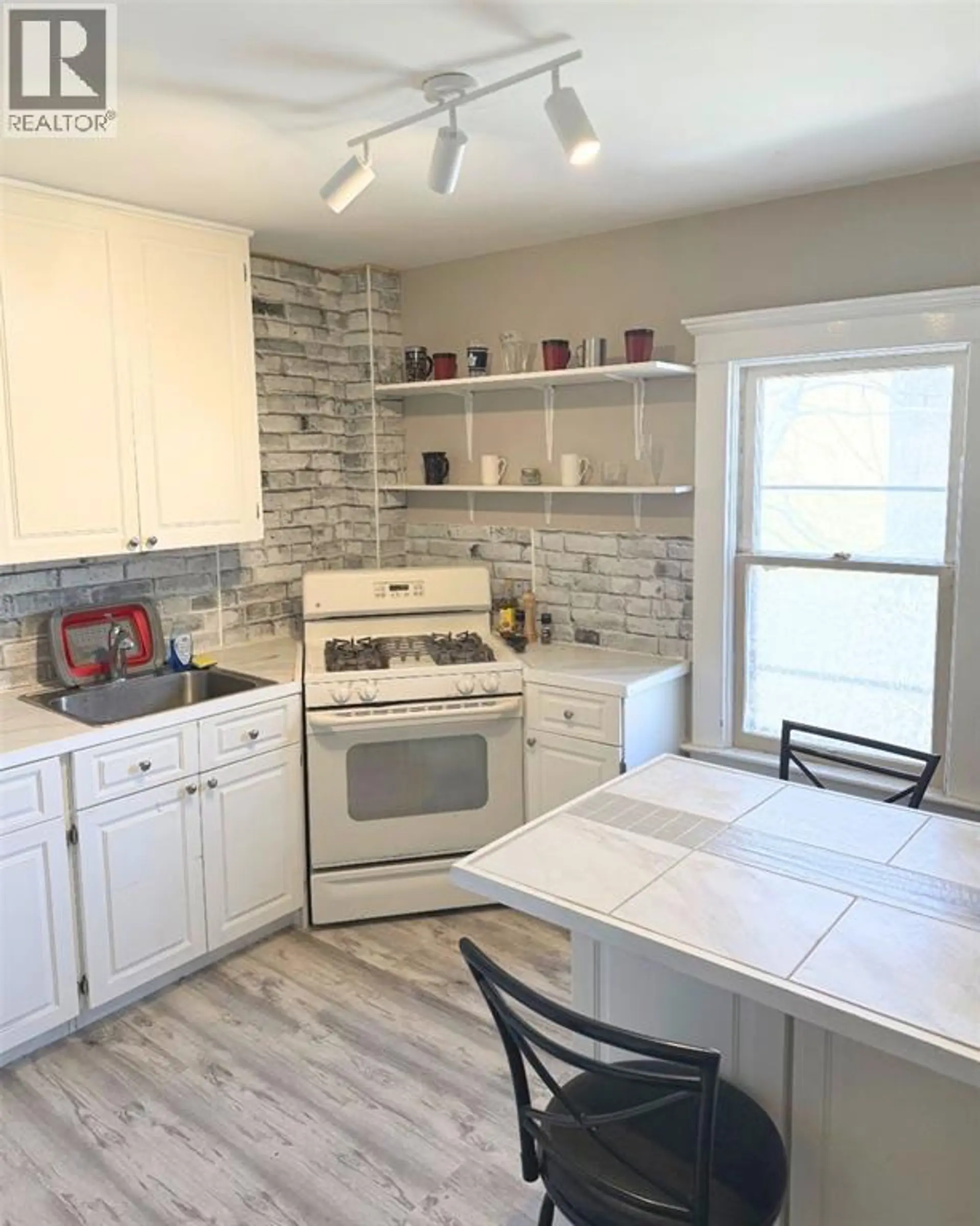 Property at 270 QUEEN STREET, Sarnia, ON