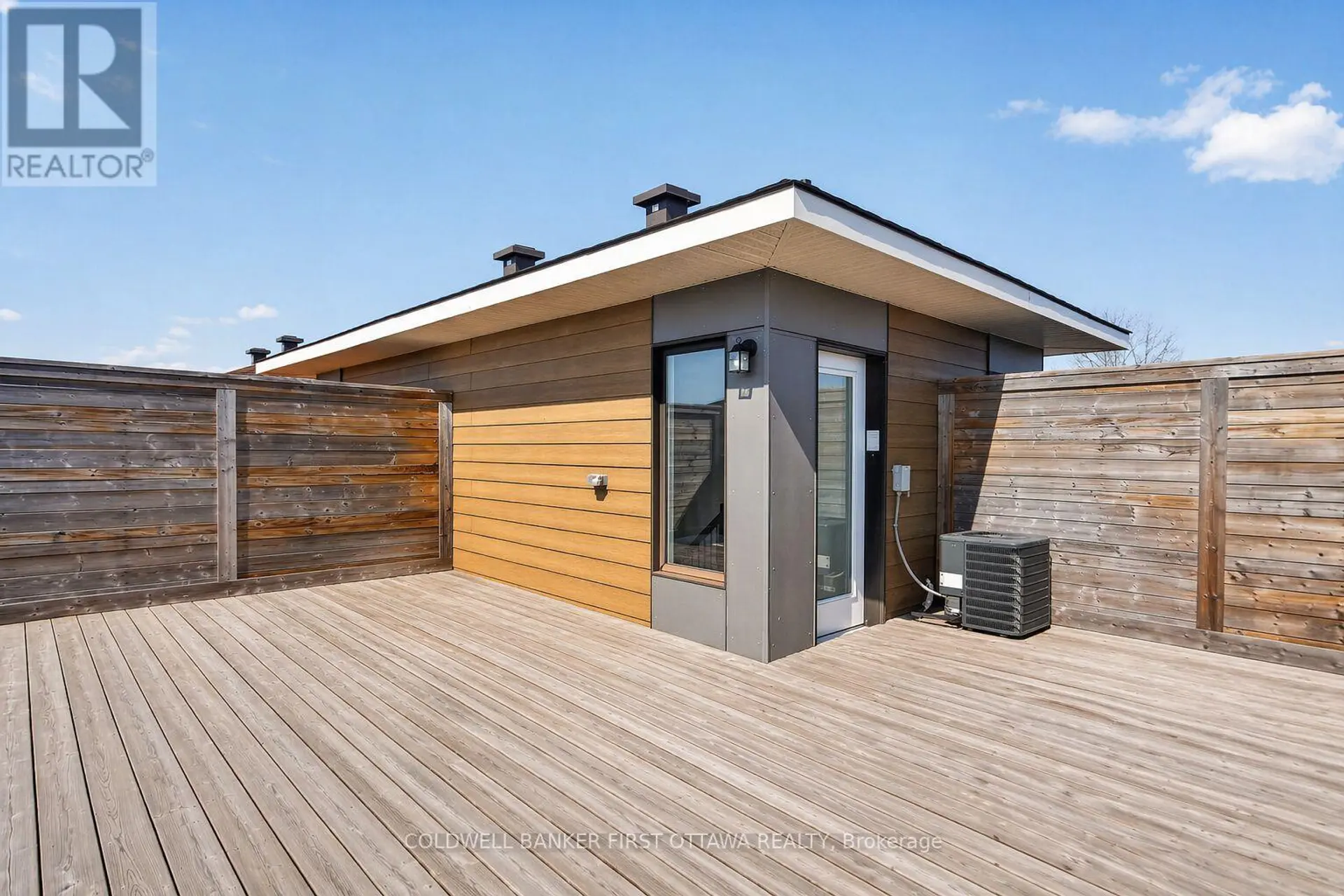 77 CHERRY BLOSSOM PRIVATE - Image 19