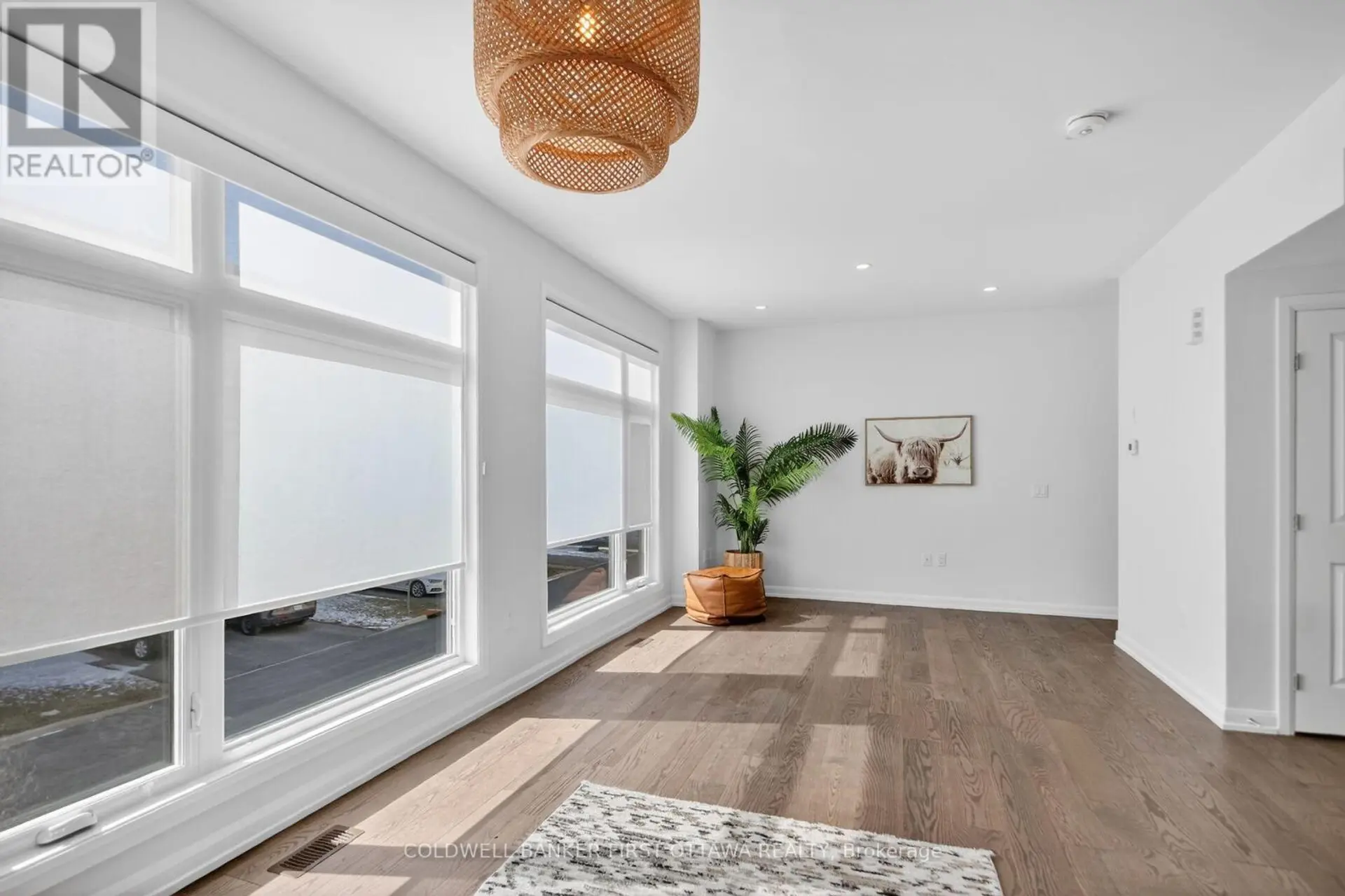 77 CHERRY BLOSSOM PRIVATE - Image 9