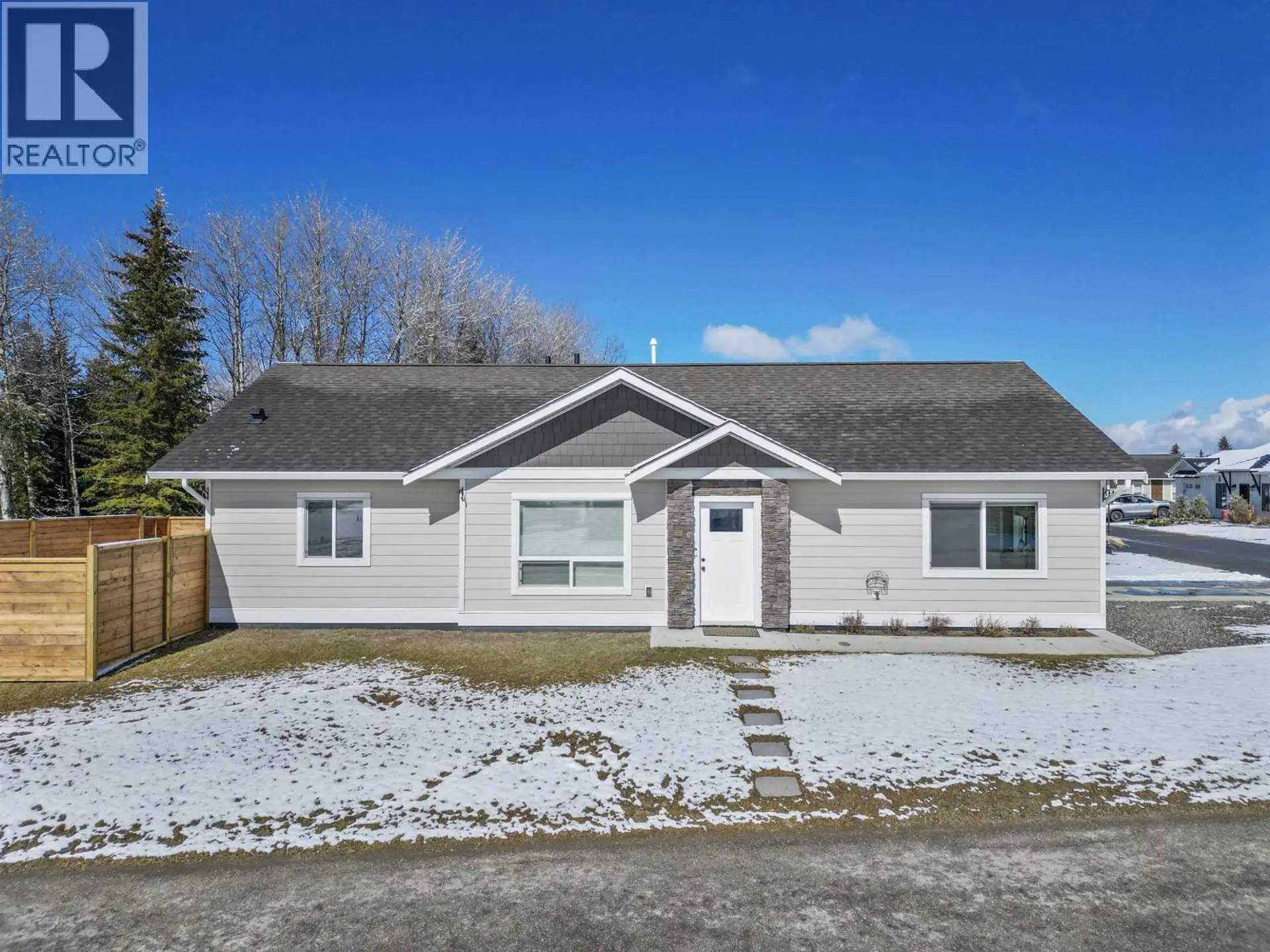 Property at #1 110 FOREST RIDGE ROAD, 100 Mile House, BC
