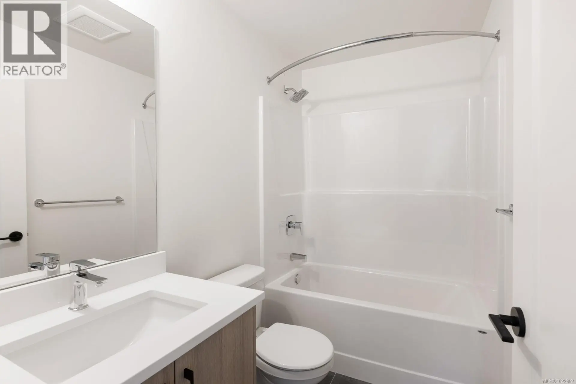 Property at 924 ROSEFINCH PL, Langford, BC