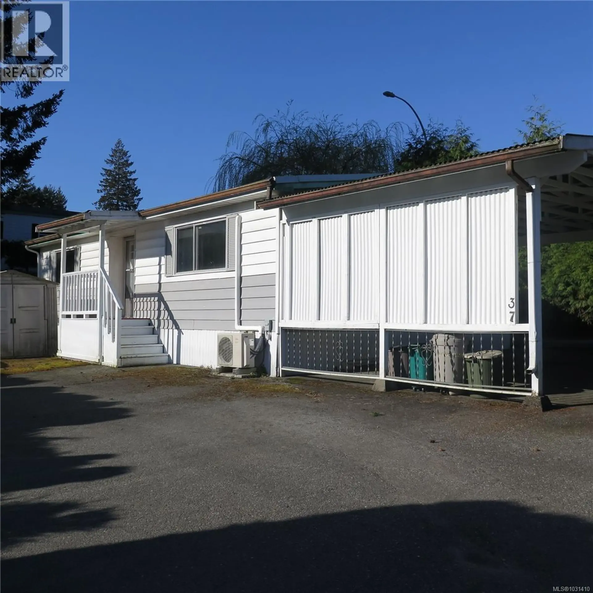 Property at #37 10980 WESTDOWNE RD, Ladysmith, BC