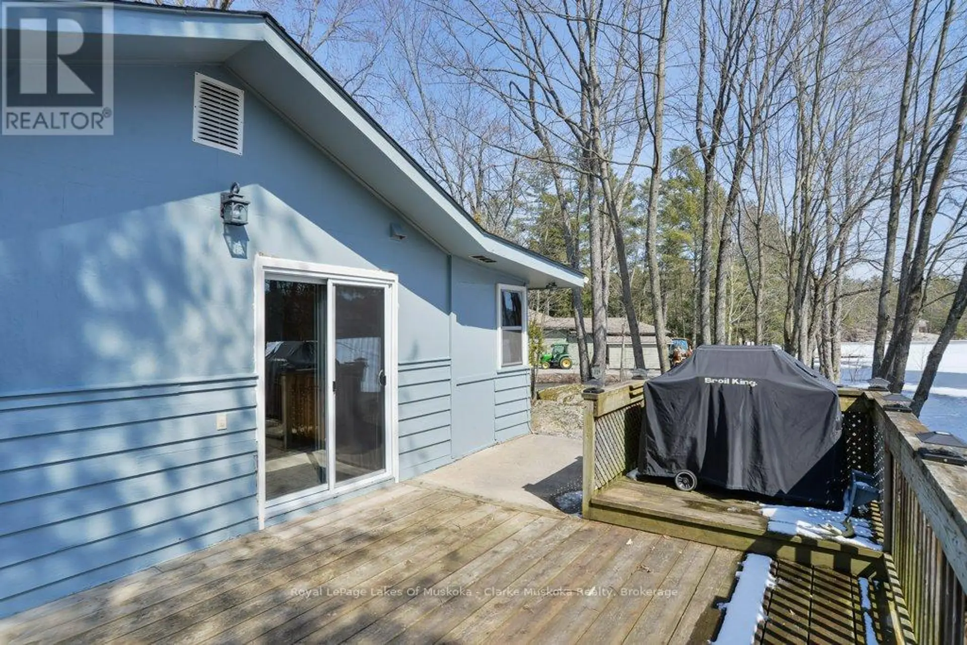 525 HIAWATHA ROAD - Image 3