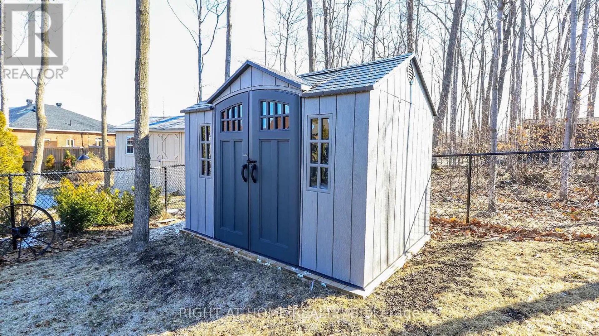 28 HUNTER AVENUE - Image 18