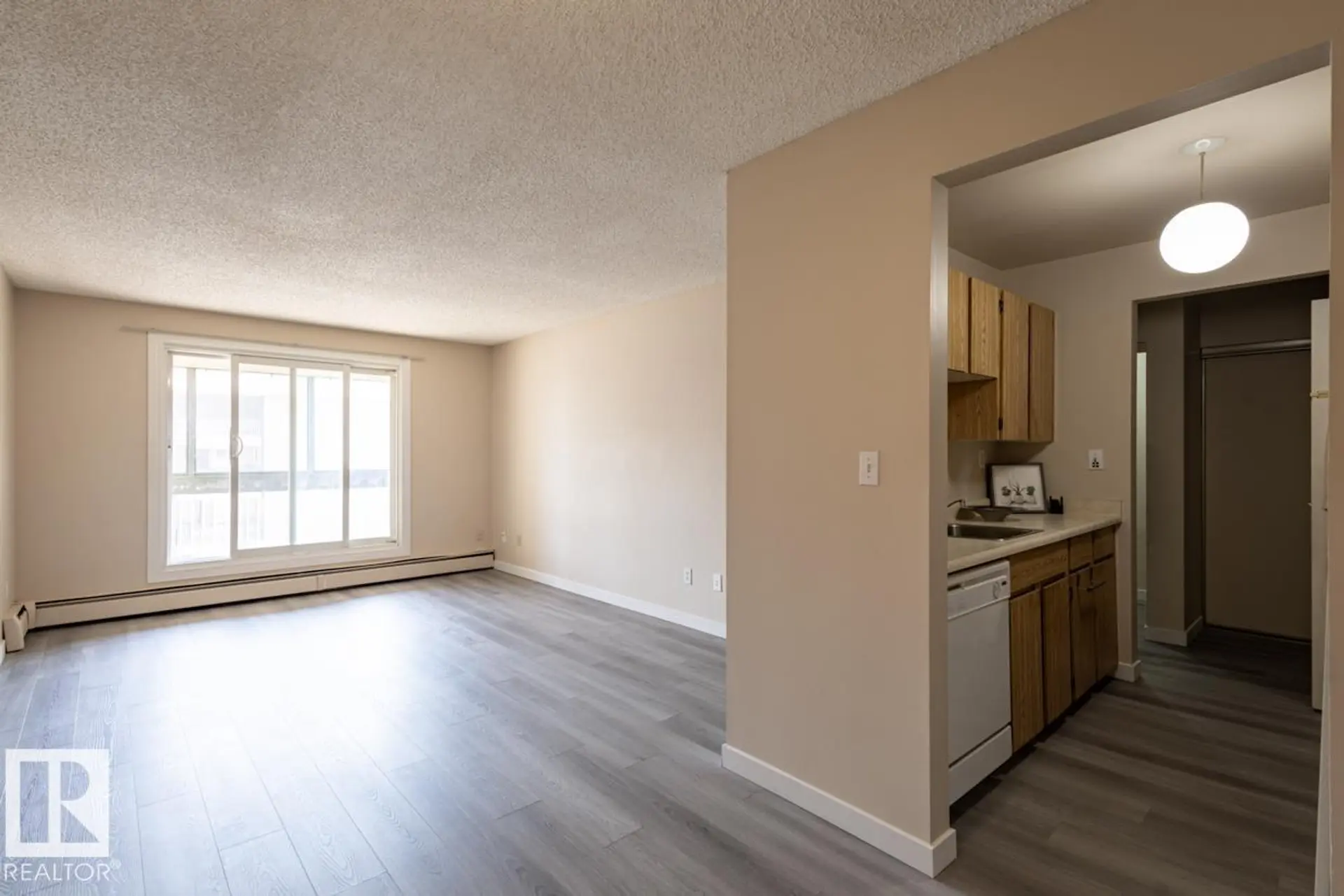 #311 1624 48 ST NW - Image 9