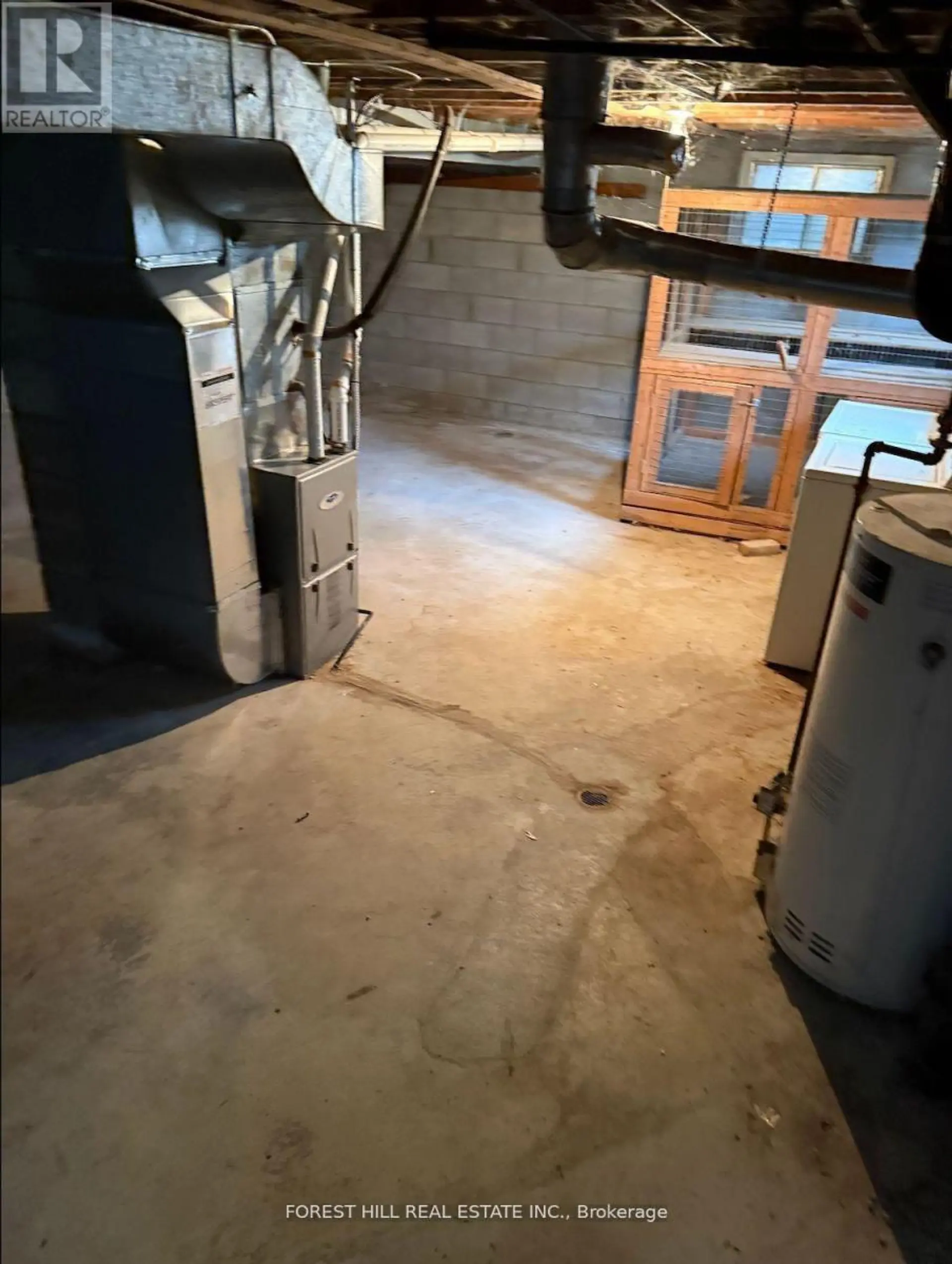 176 MAY AVENUE - Image 4
