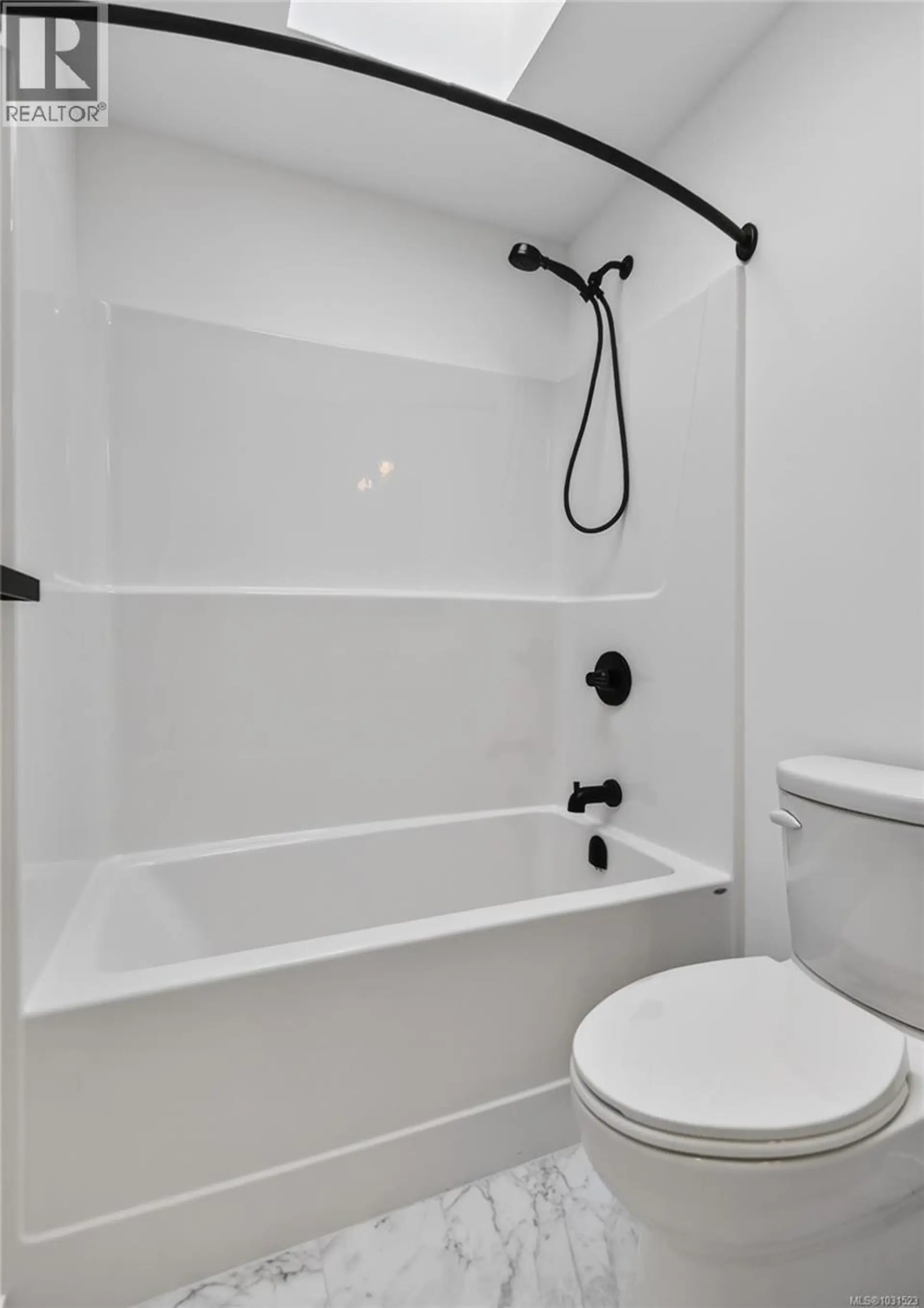 Property at #7 1590 PIERCY AVE, Courtenay, BC