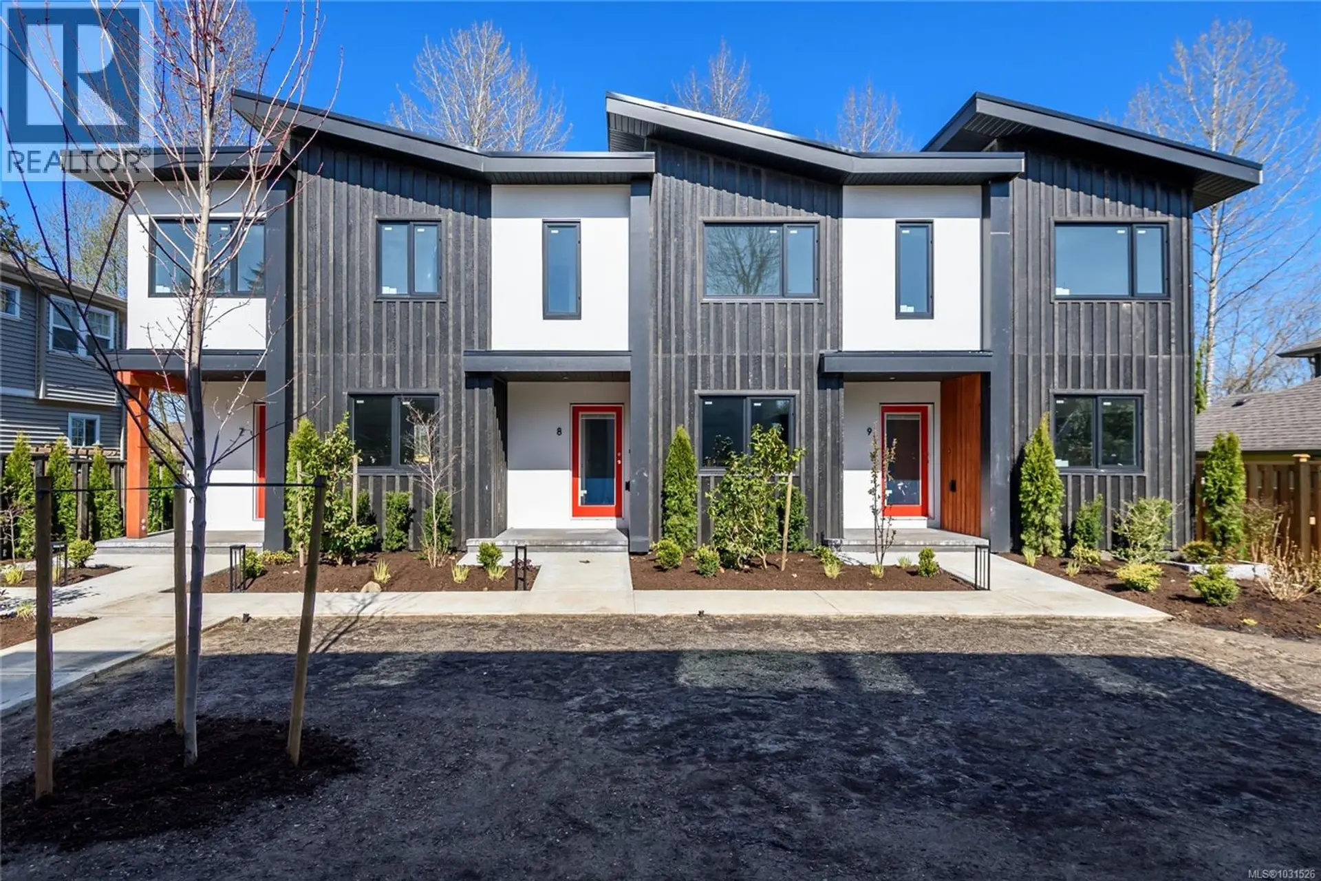 Property at #8 1590 PIERCY AVE, Courtenay, BC