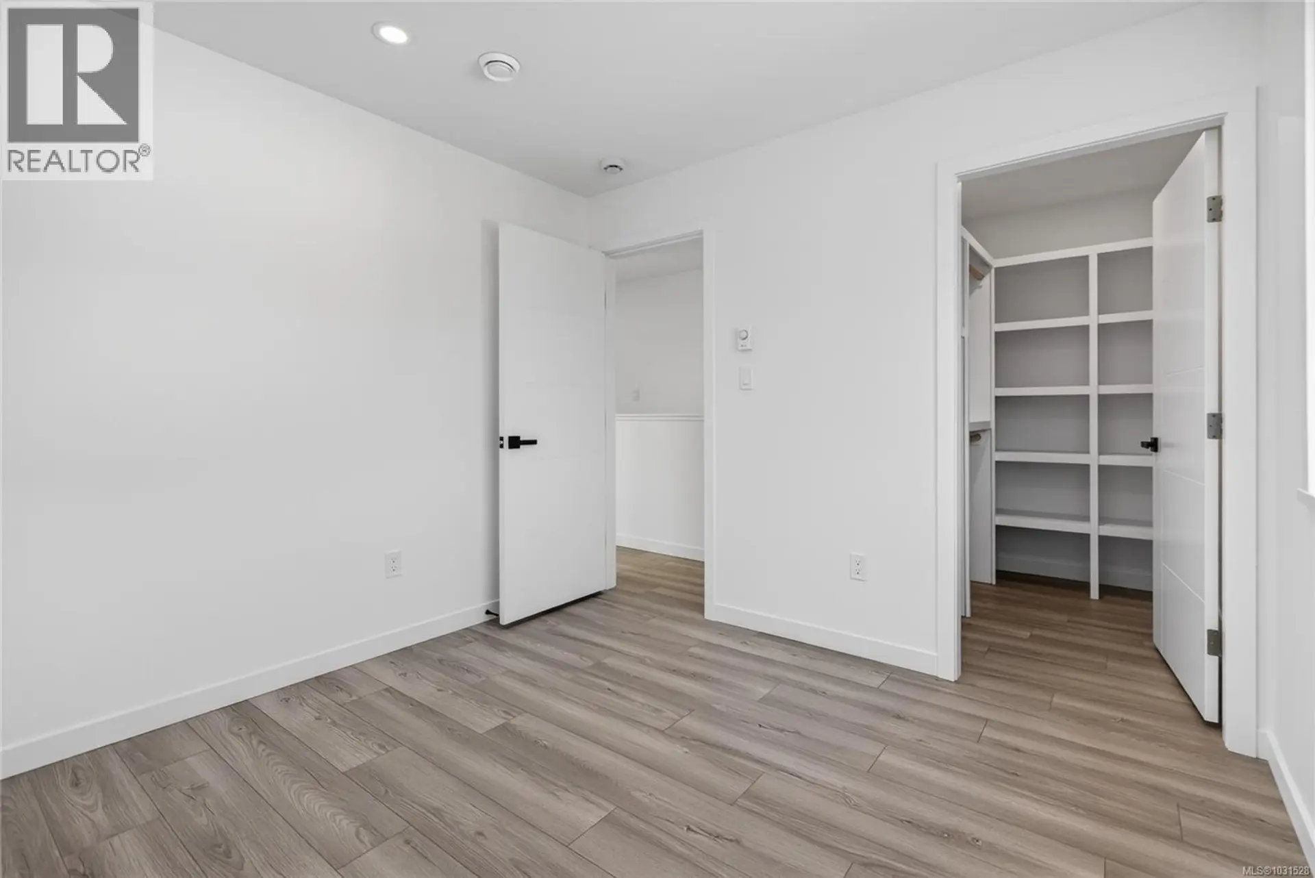 Property at #9 1590 PIERCY AVE, Courtenay, BC