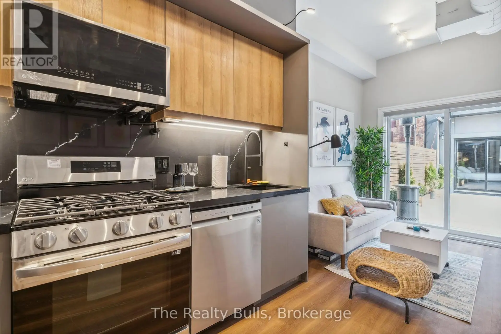 Property at 1320 QUEEN STREET W, Toronto, ON