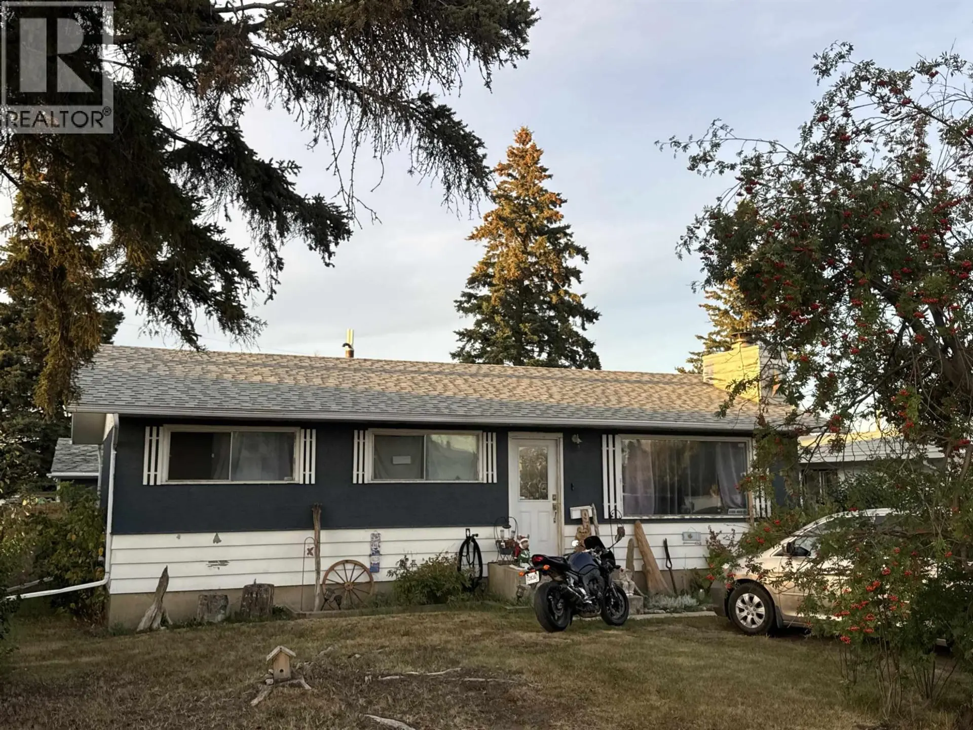 Property at 9808 112 AVENUE, Fort St. John, BC